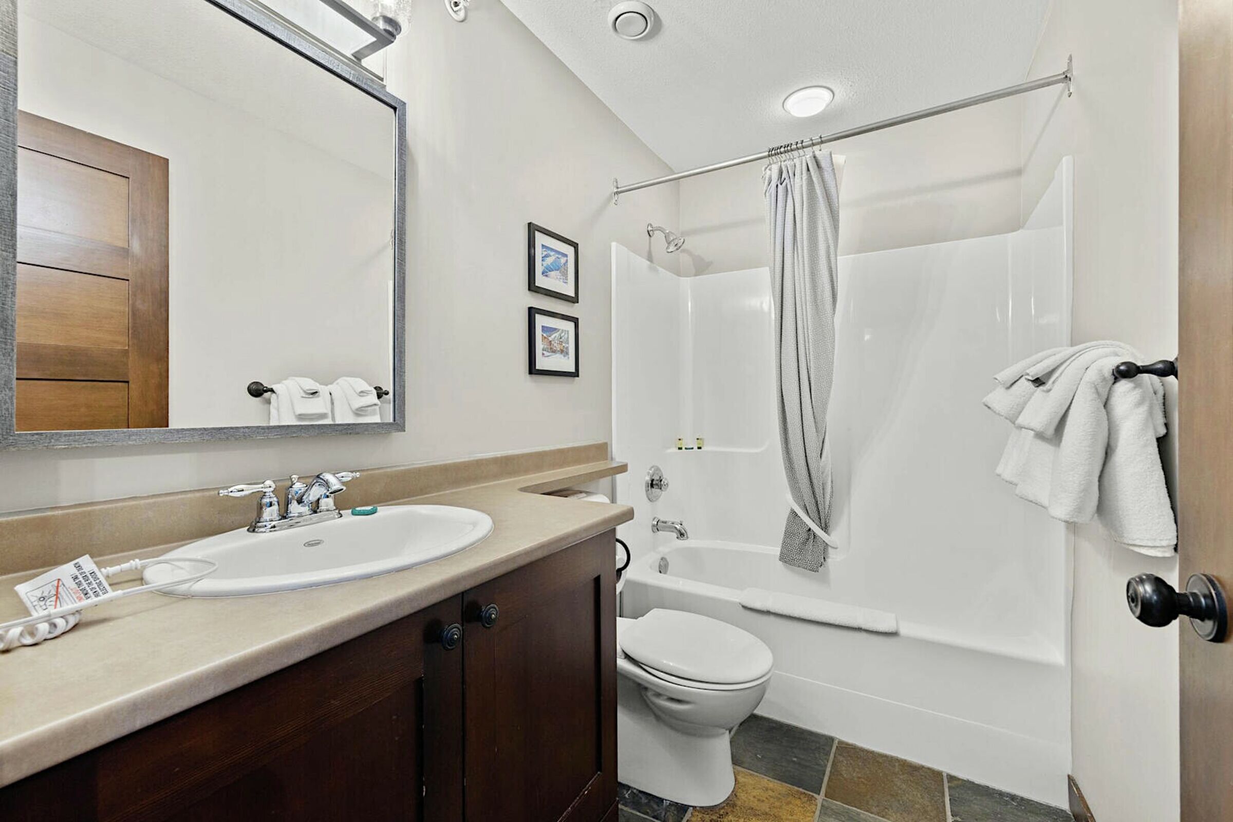#26 - Bathroom