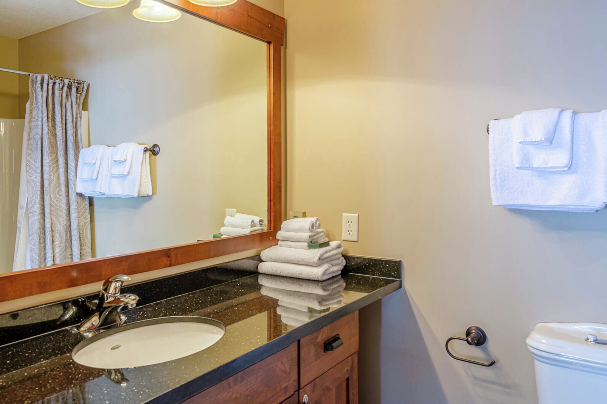 #11 - Master Ensuite Bathroom