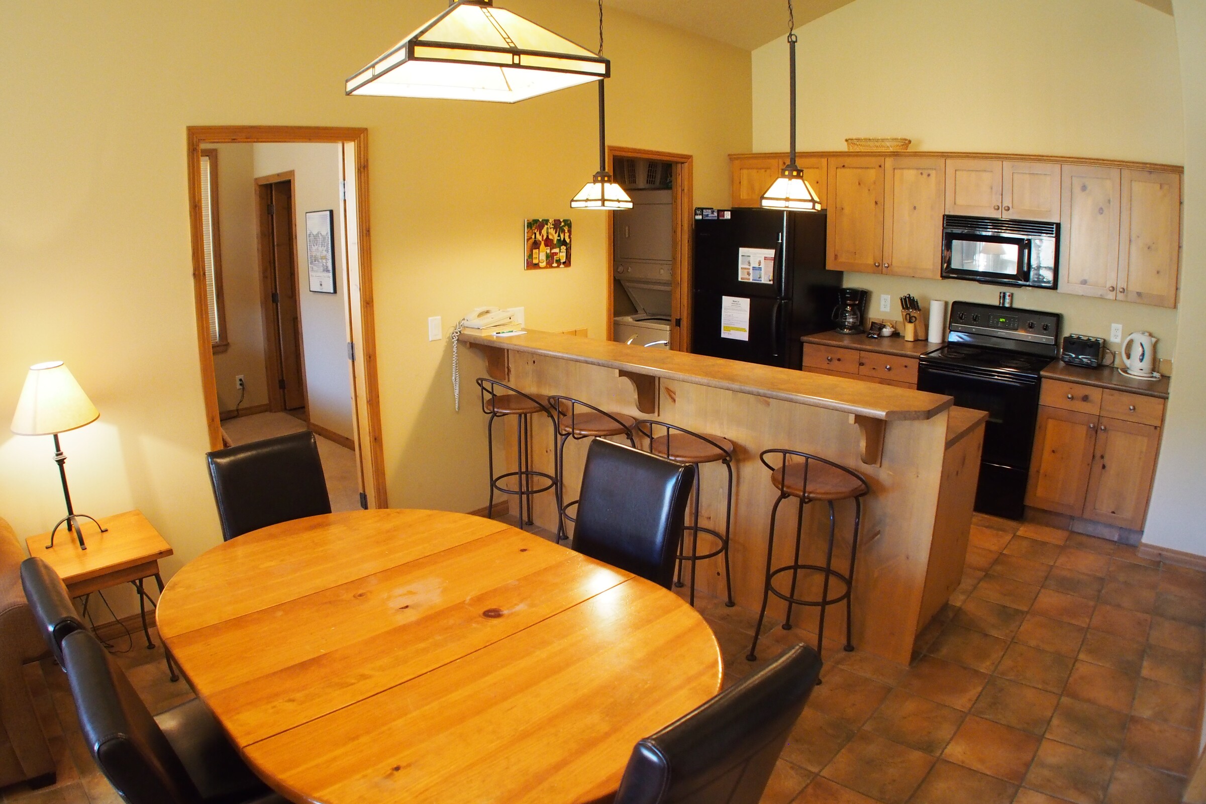 #72 - Dining Room & Kitchen