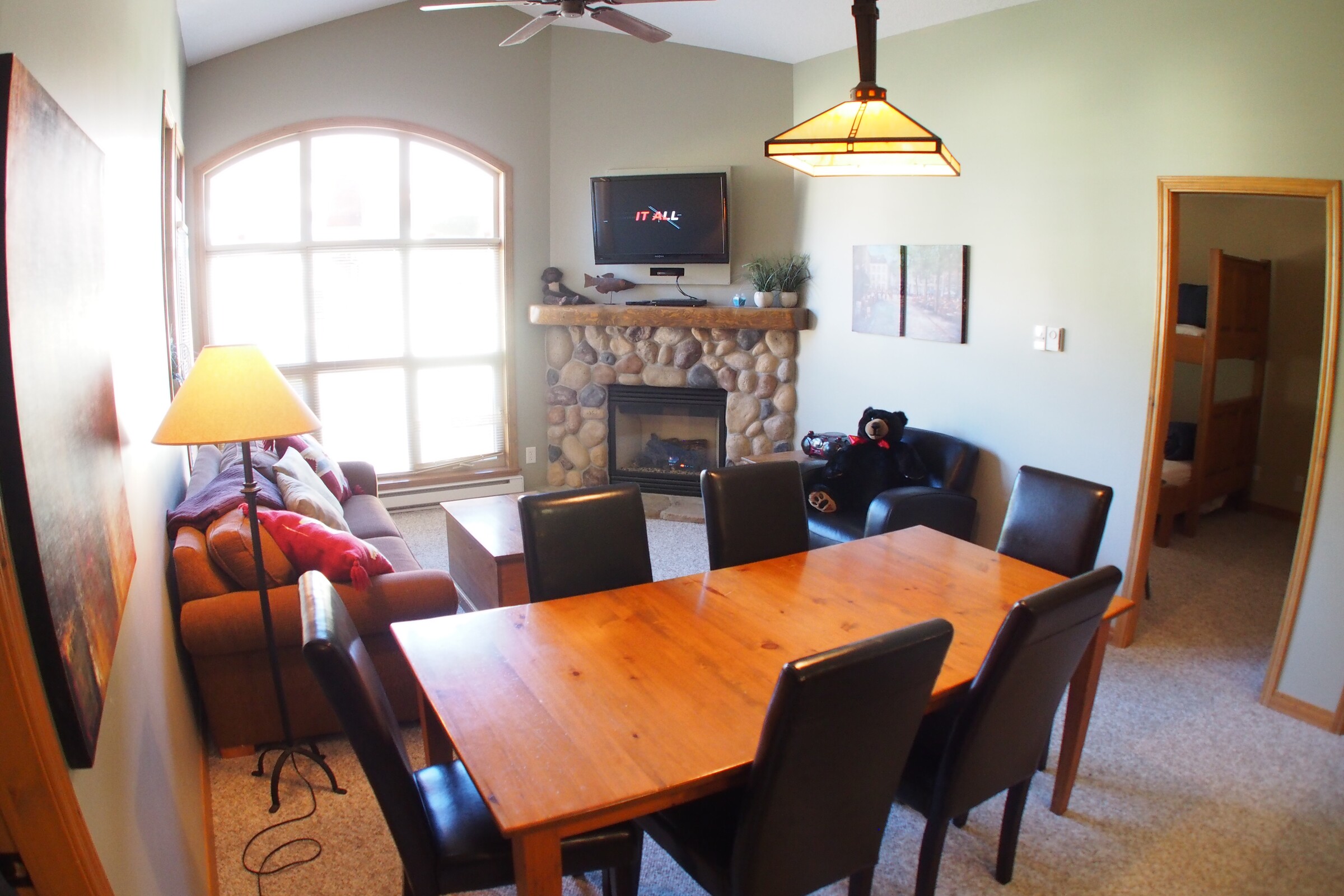 #62 - Living Room & Dining Room