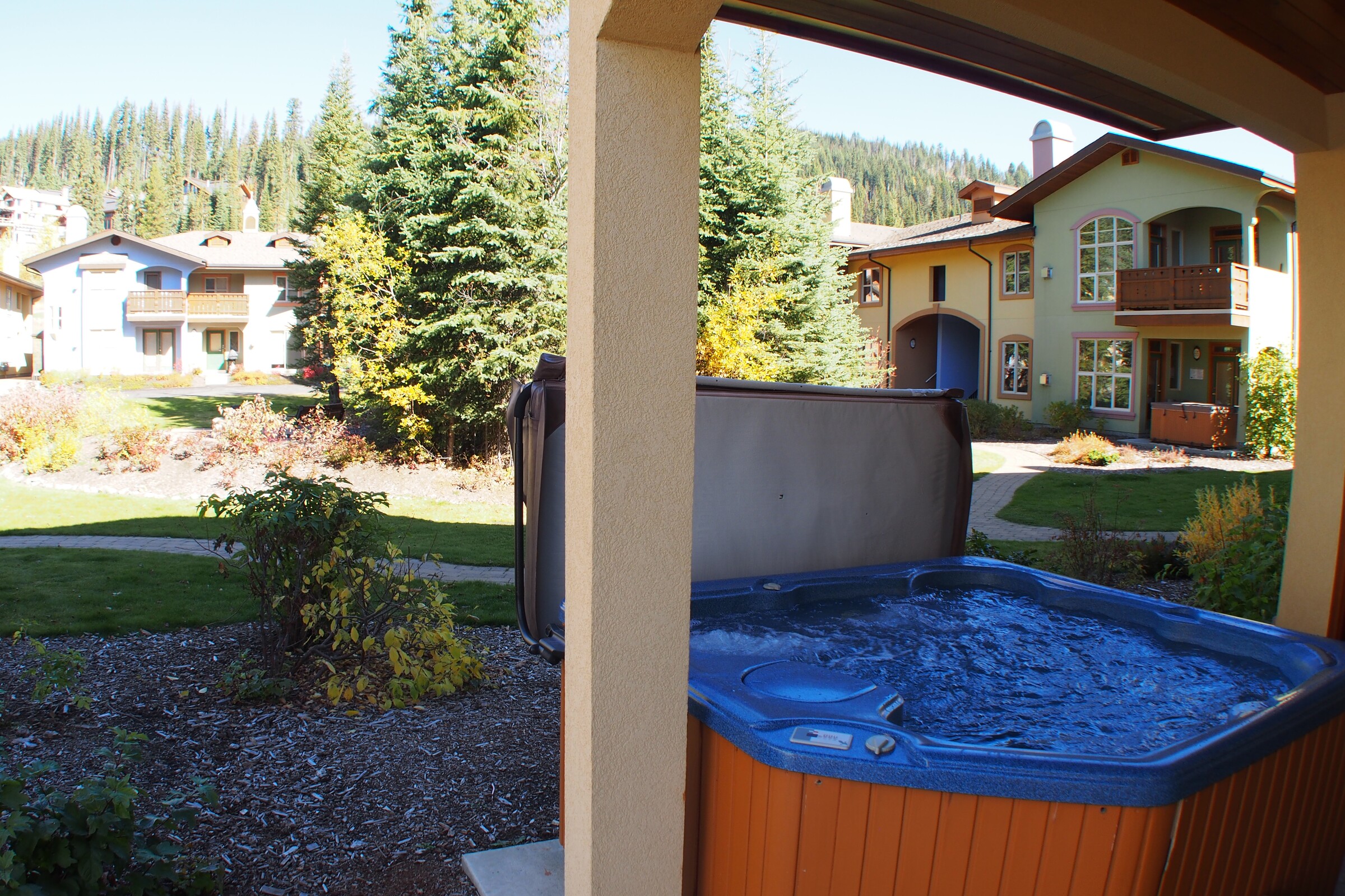 #53 - Outdoor Hot Tub