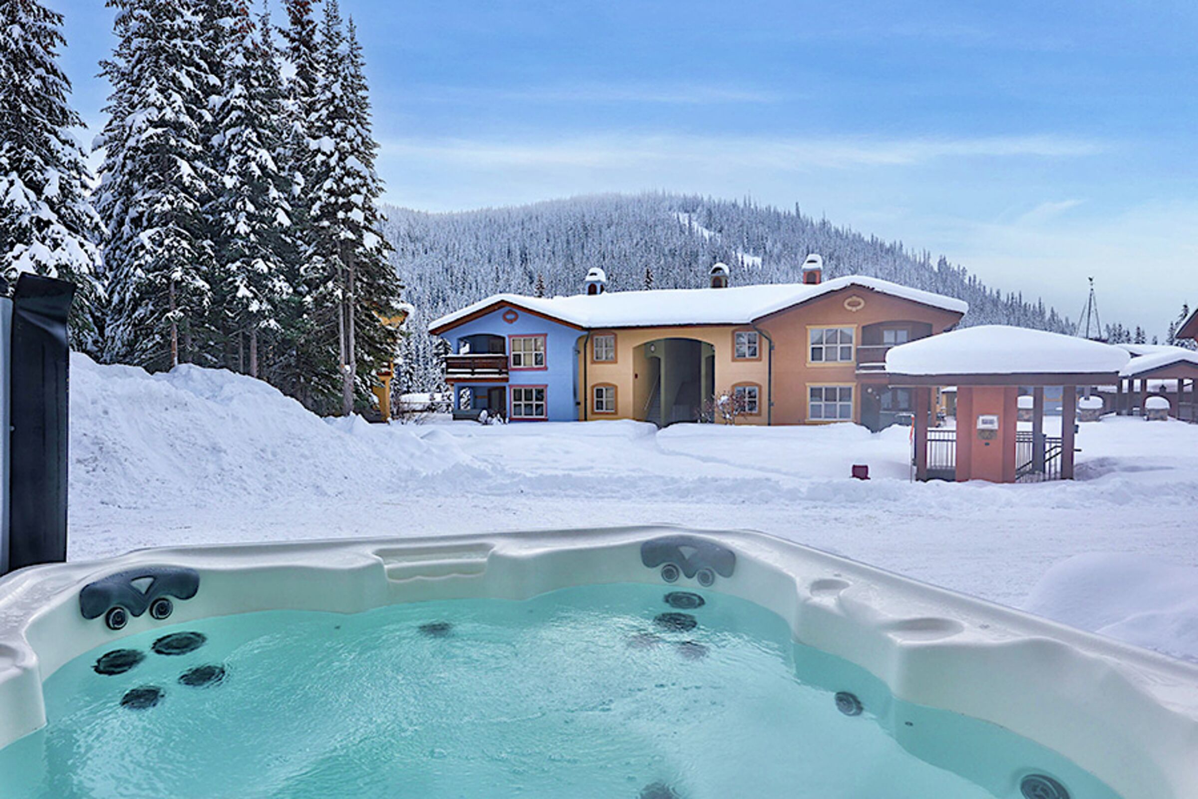 #14 - Outdoor Hot Tub