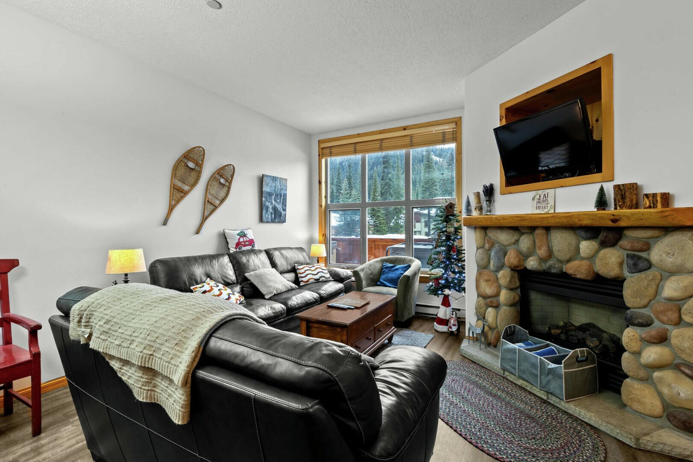 #48 - Living Room