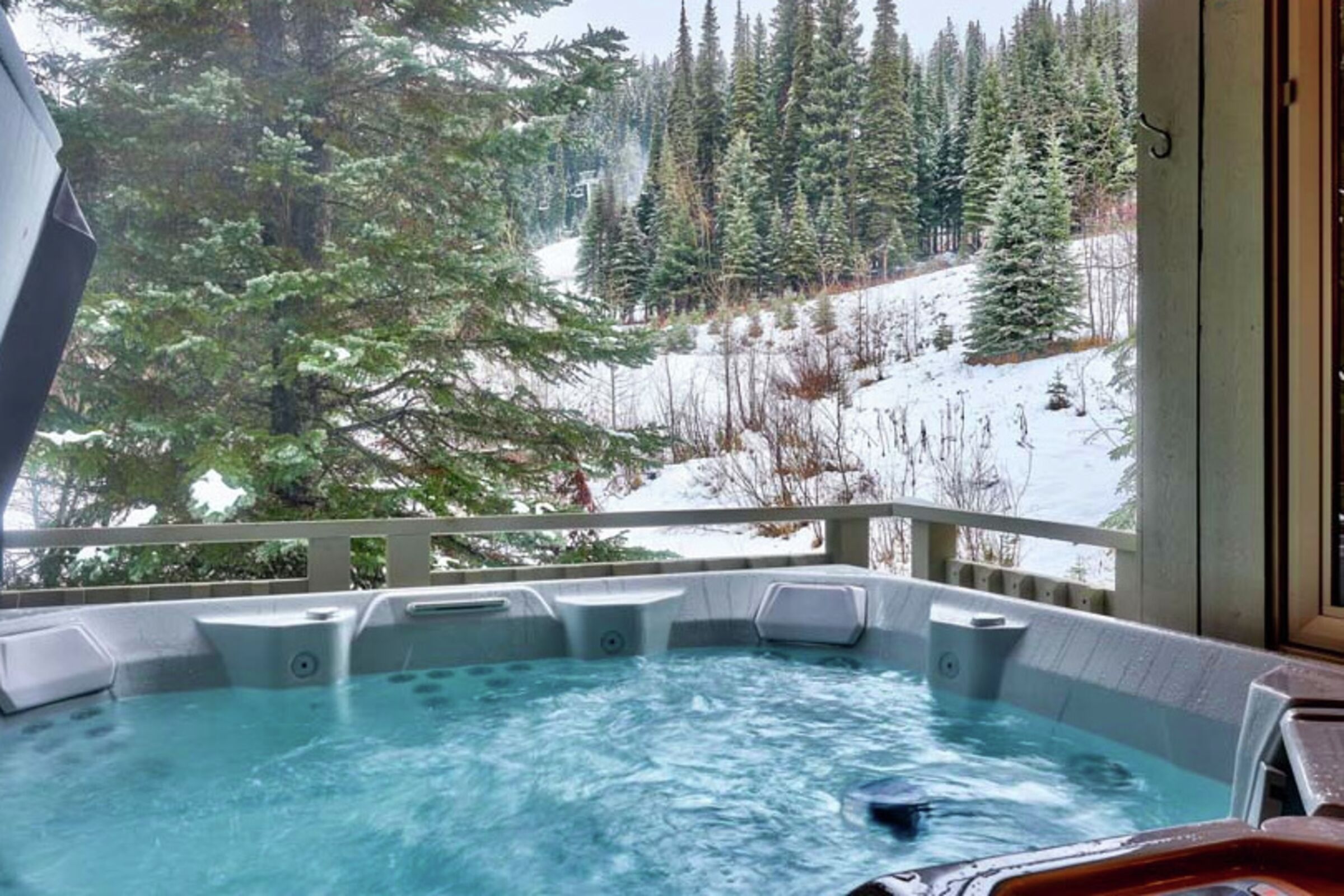 #14 - Outdoor Hot Tub