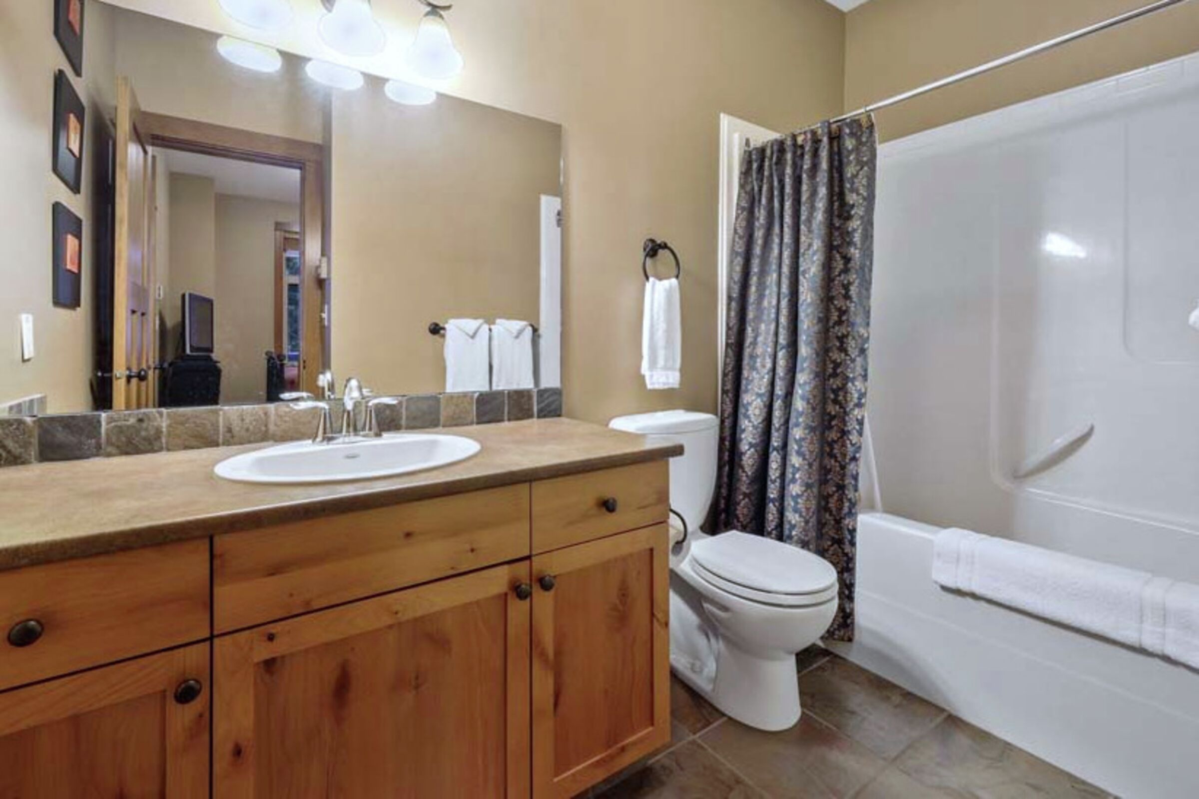 #14 - Bathroom