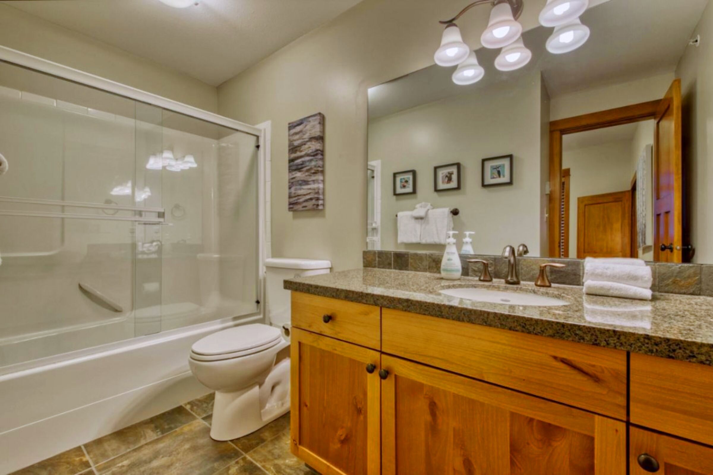 Master Ensuite Bathroom