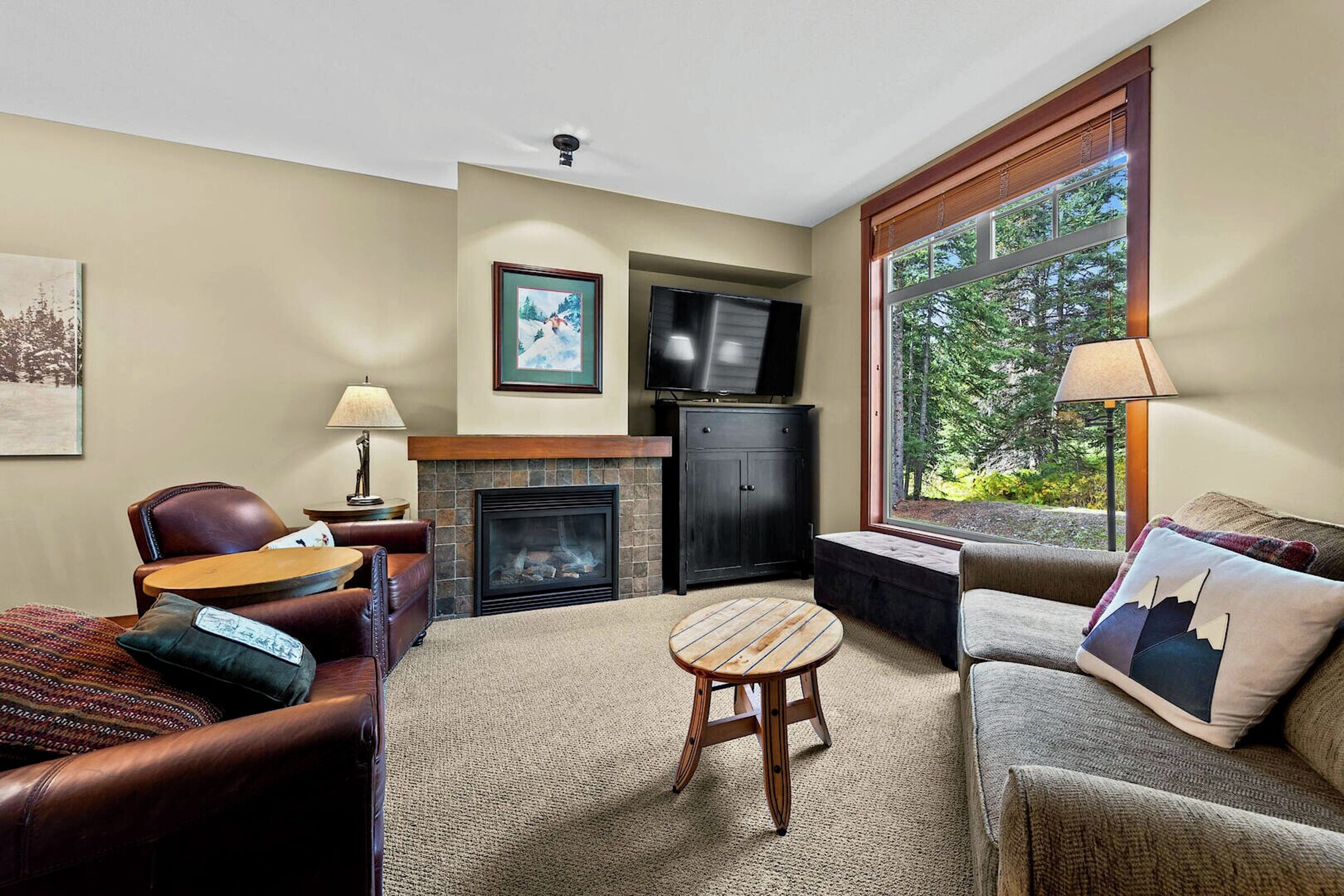 #35 - Living Area