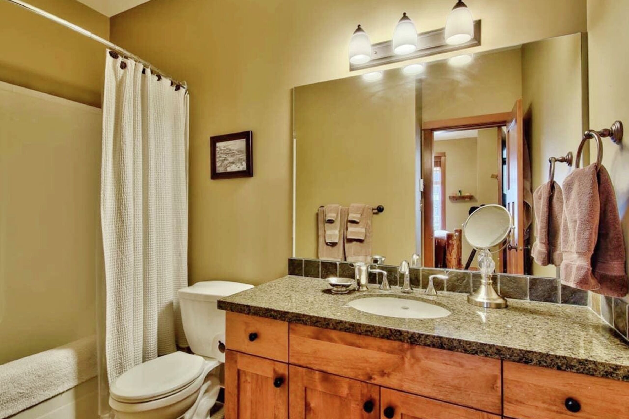 #70 - Master Ensuite Bathroom