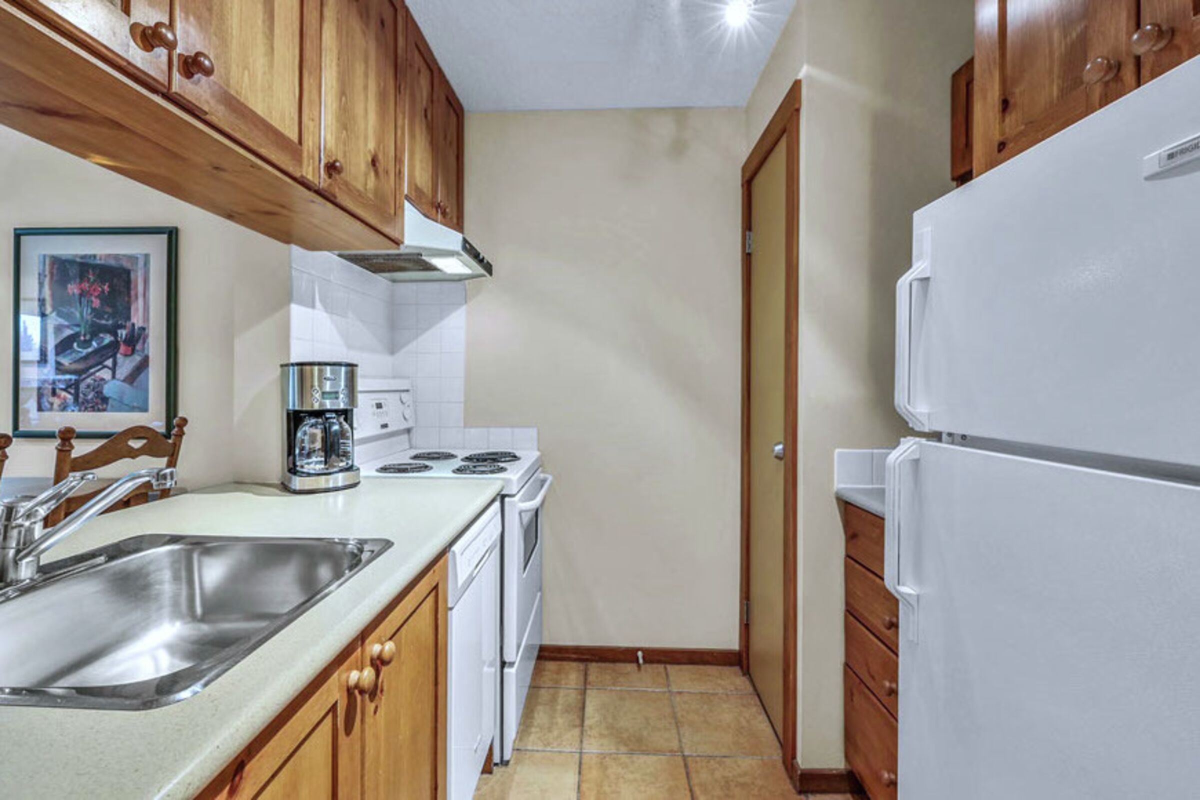 Studio Kitchen