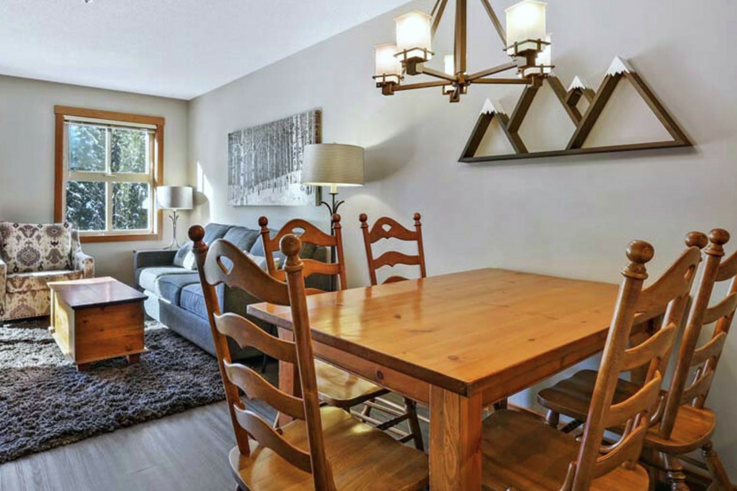 #218 - Dining Room