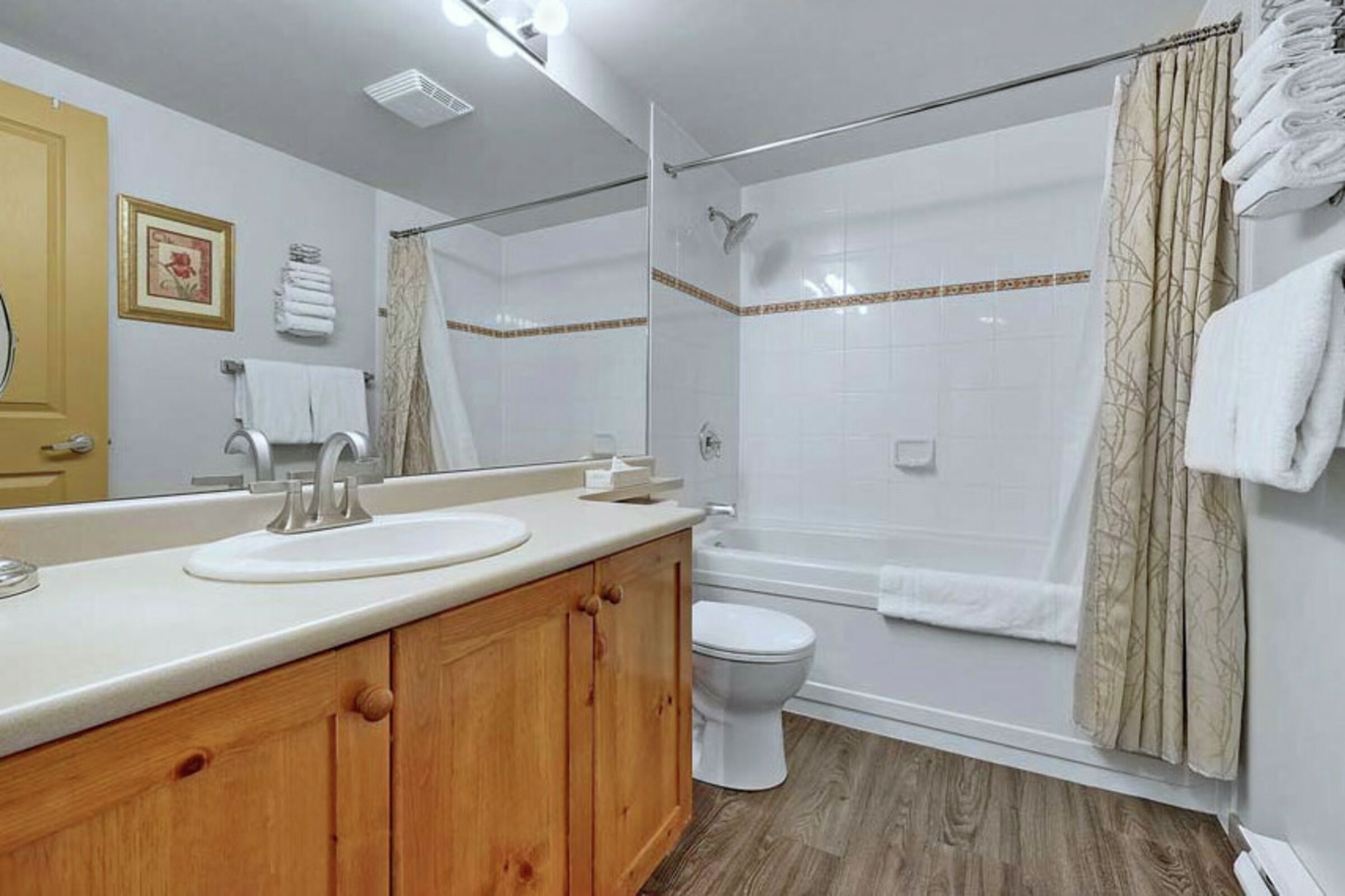 #220 - Bathroom