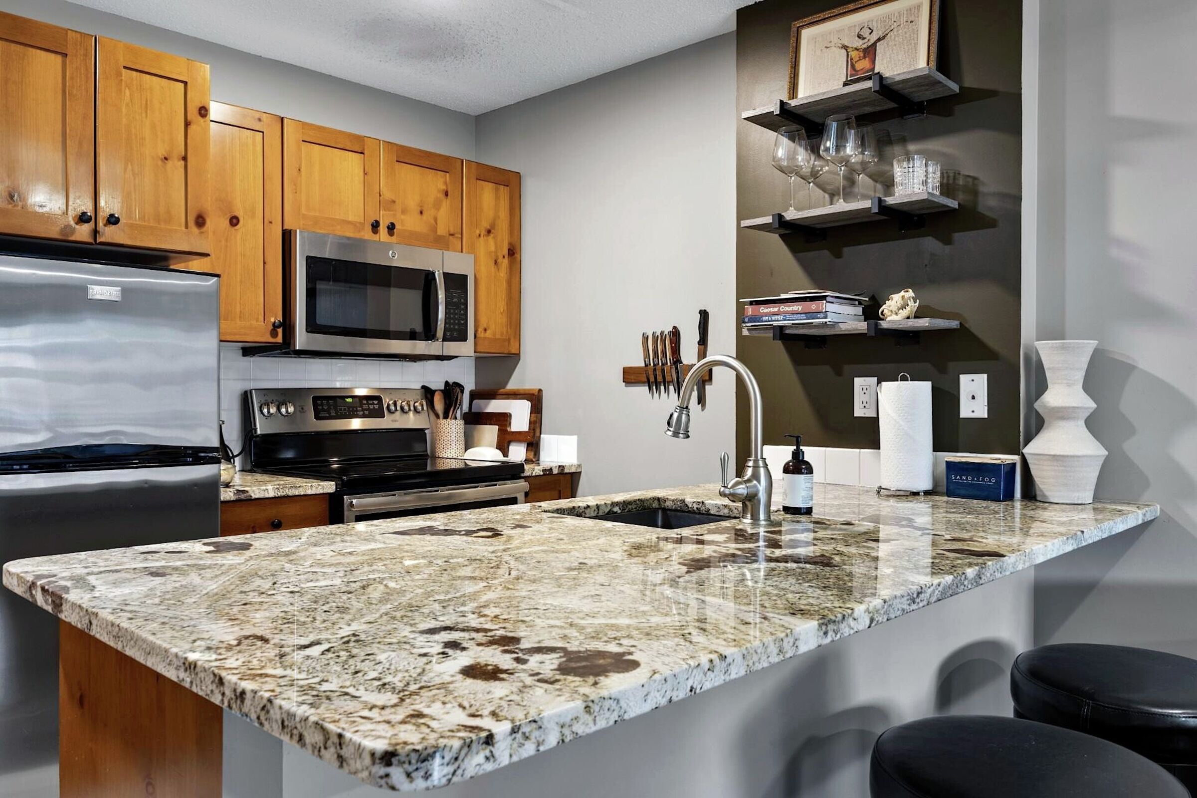 #312 - Kitchen