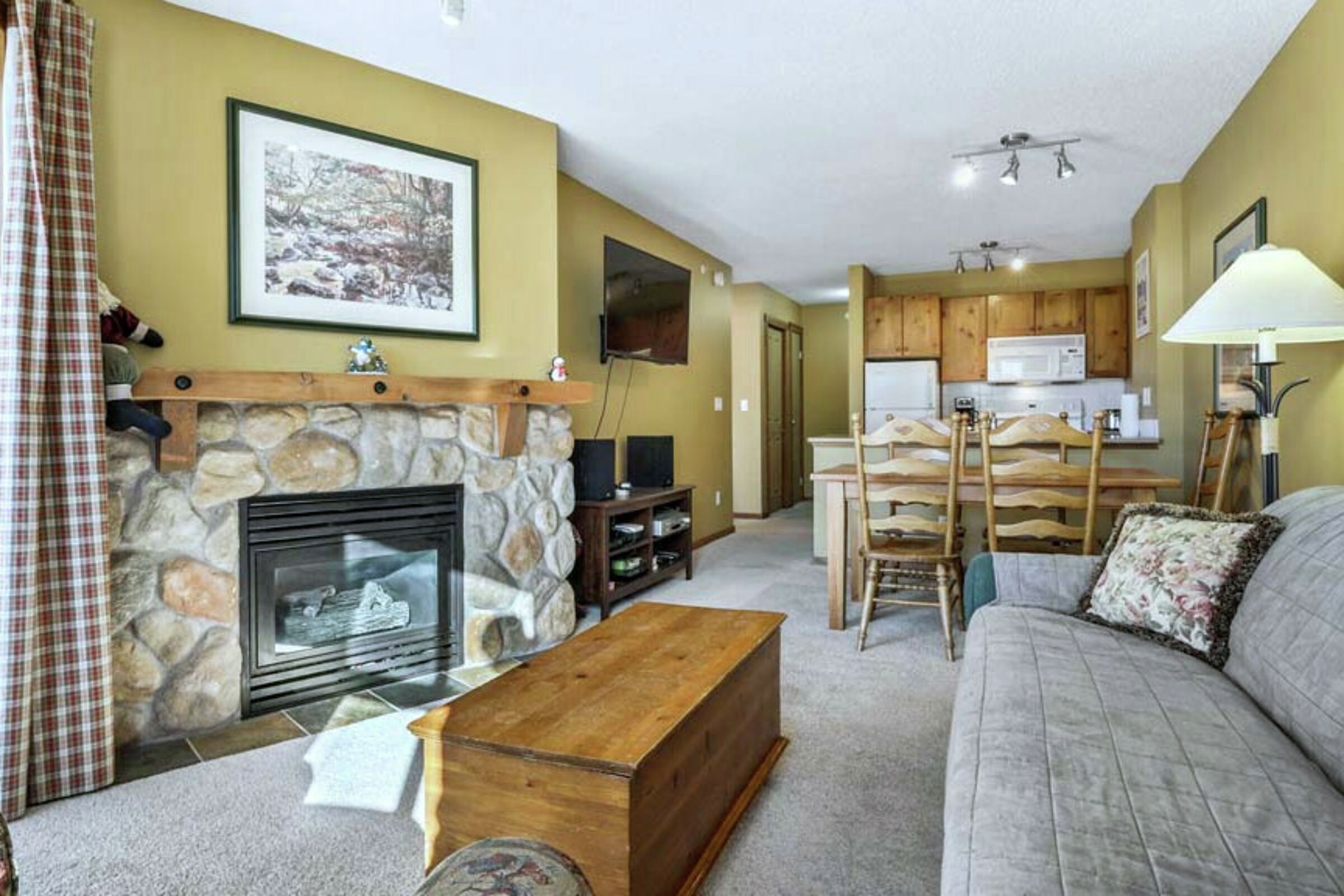 #316 - Living Room
