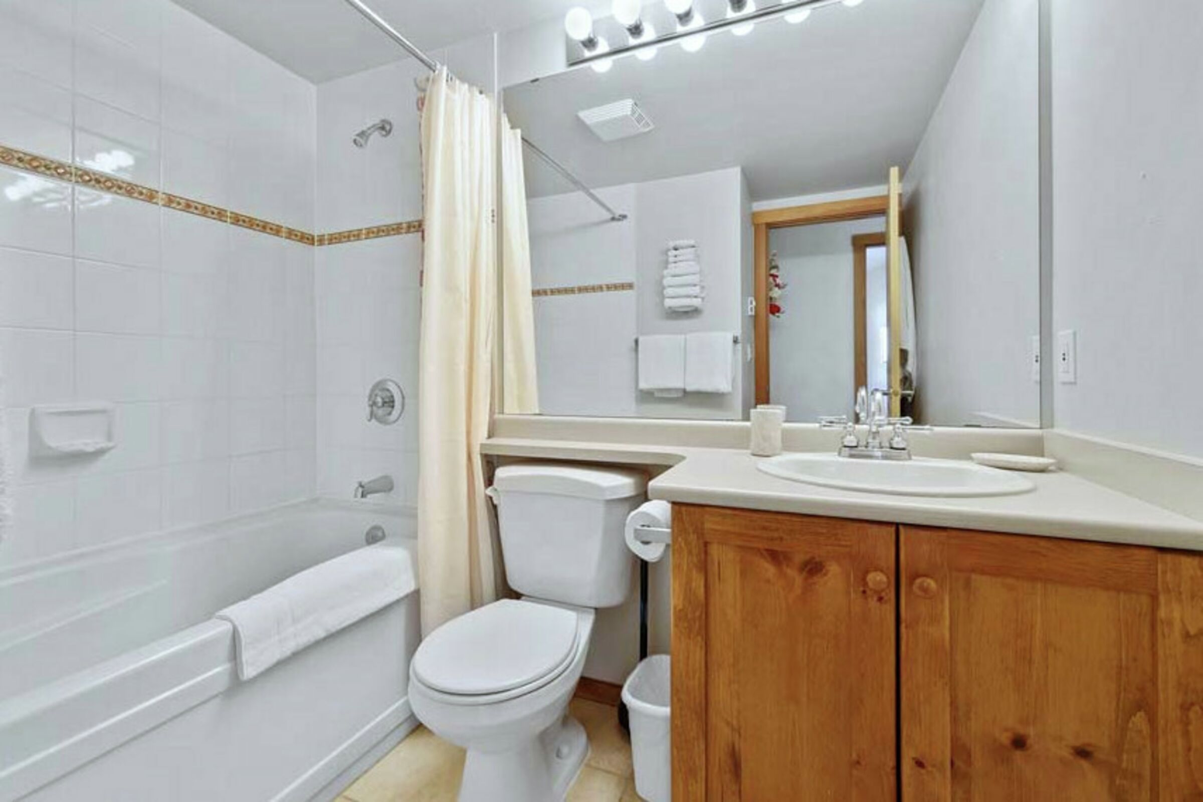 #311 - Bathroom