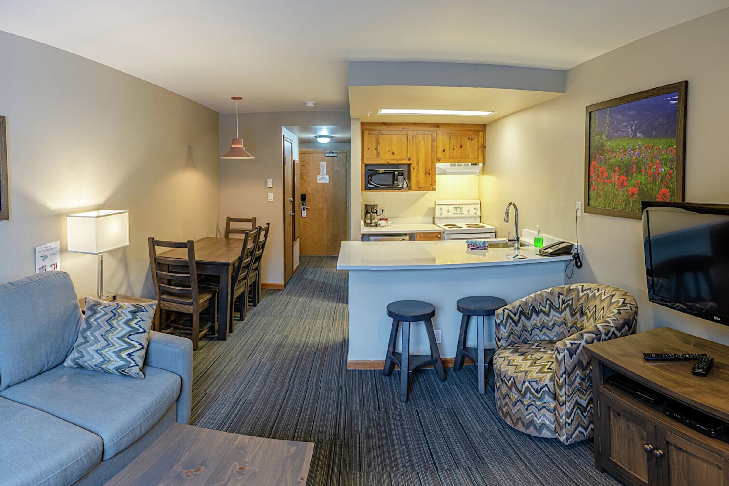 #234/236 - Dining Room 