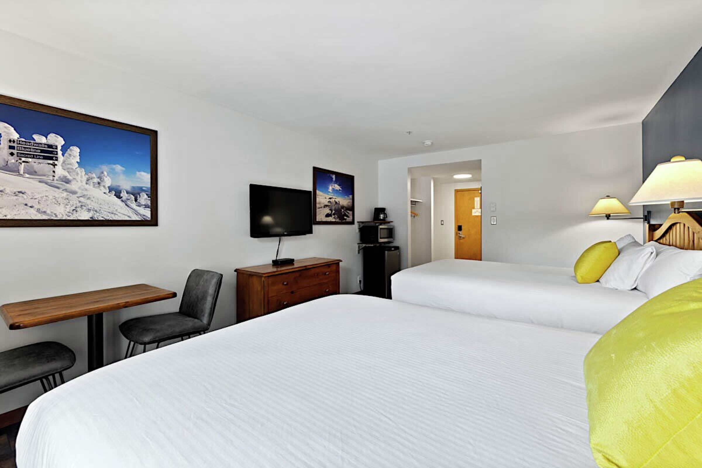 #242/244 - Bedroom