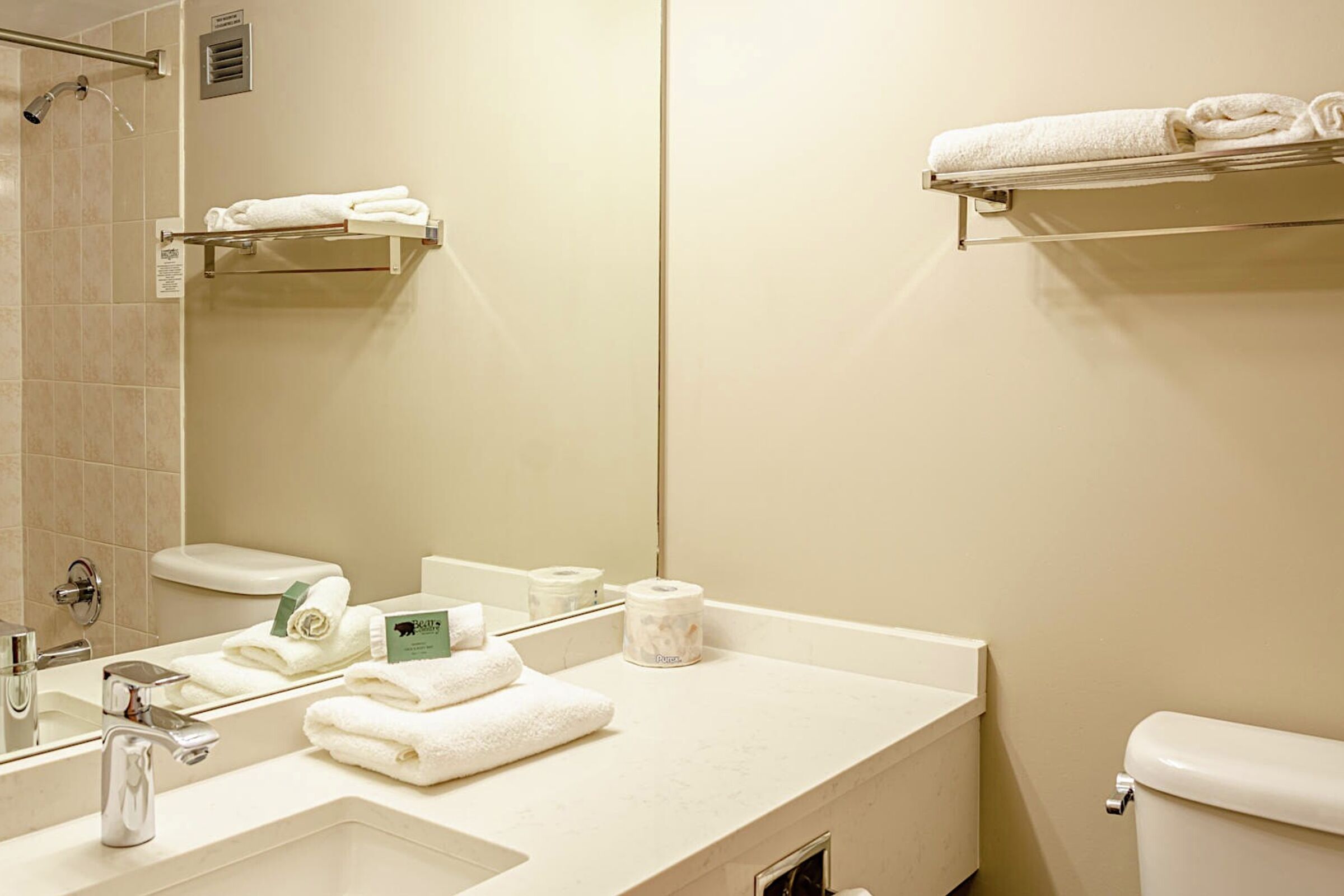 #335/337 - Bathroom