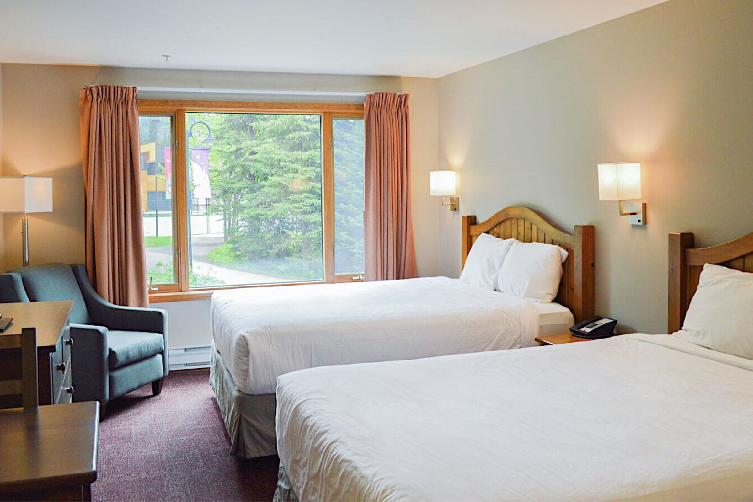 #251/253 - Bedroom