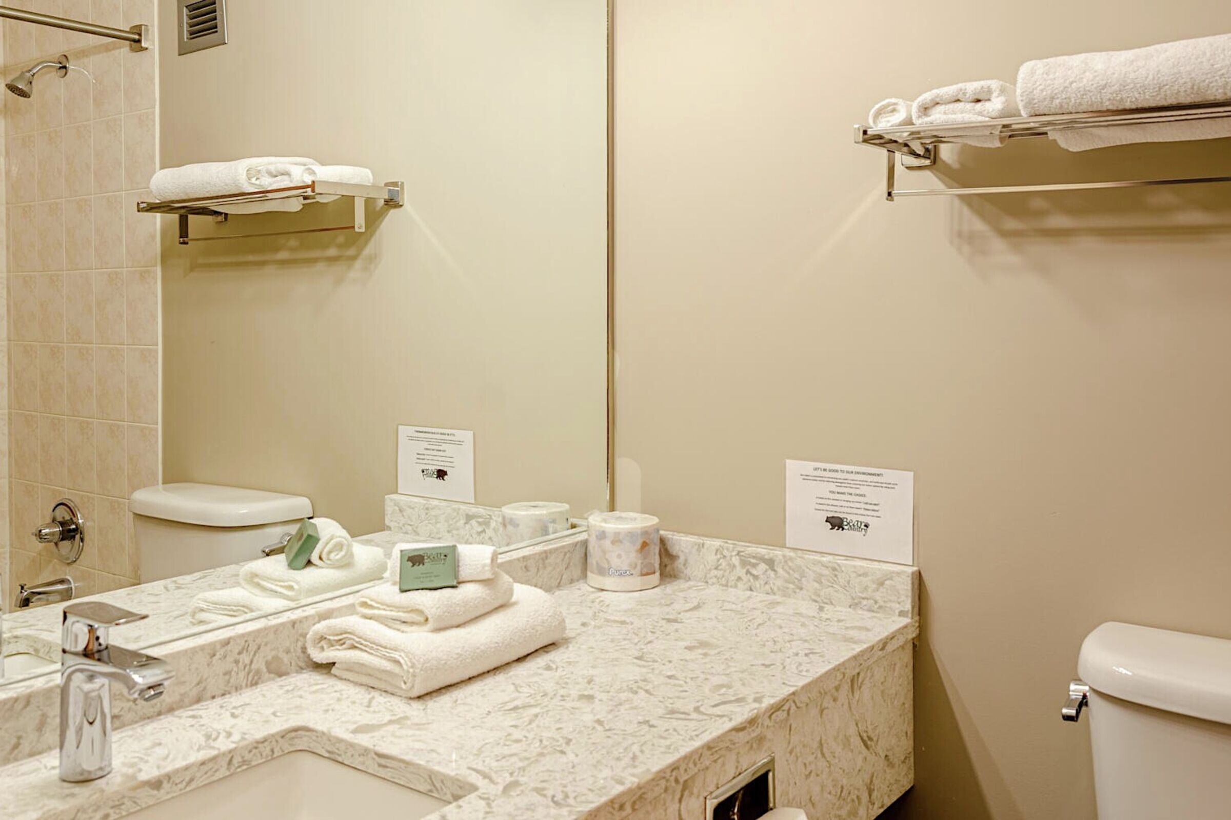 #155/157 - Bathroom