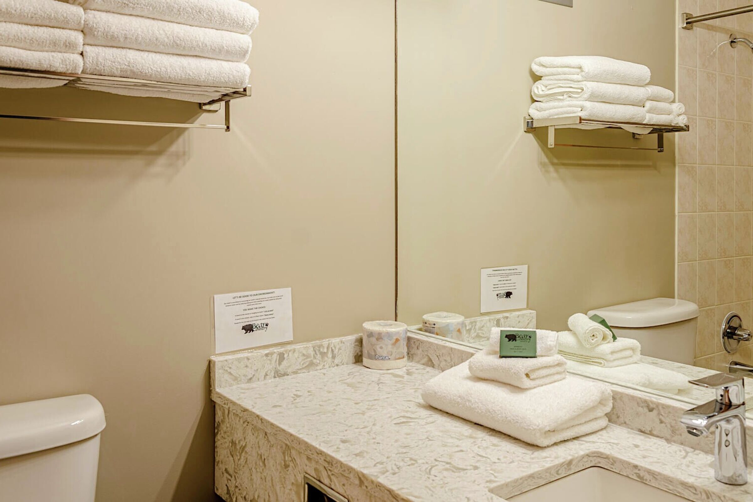 #155/157 - Bathroom