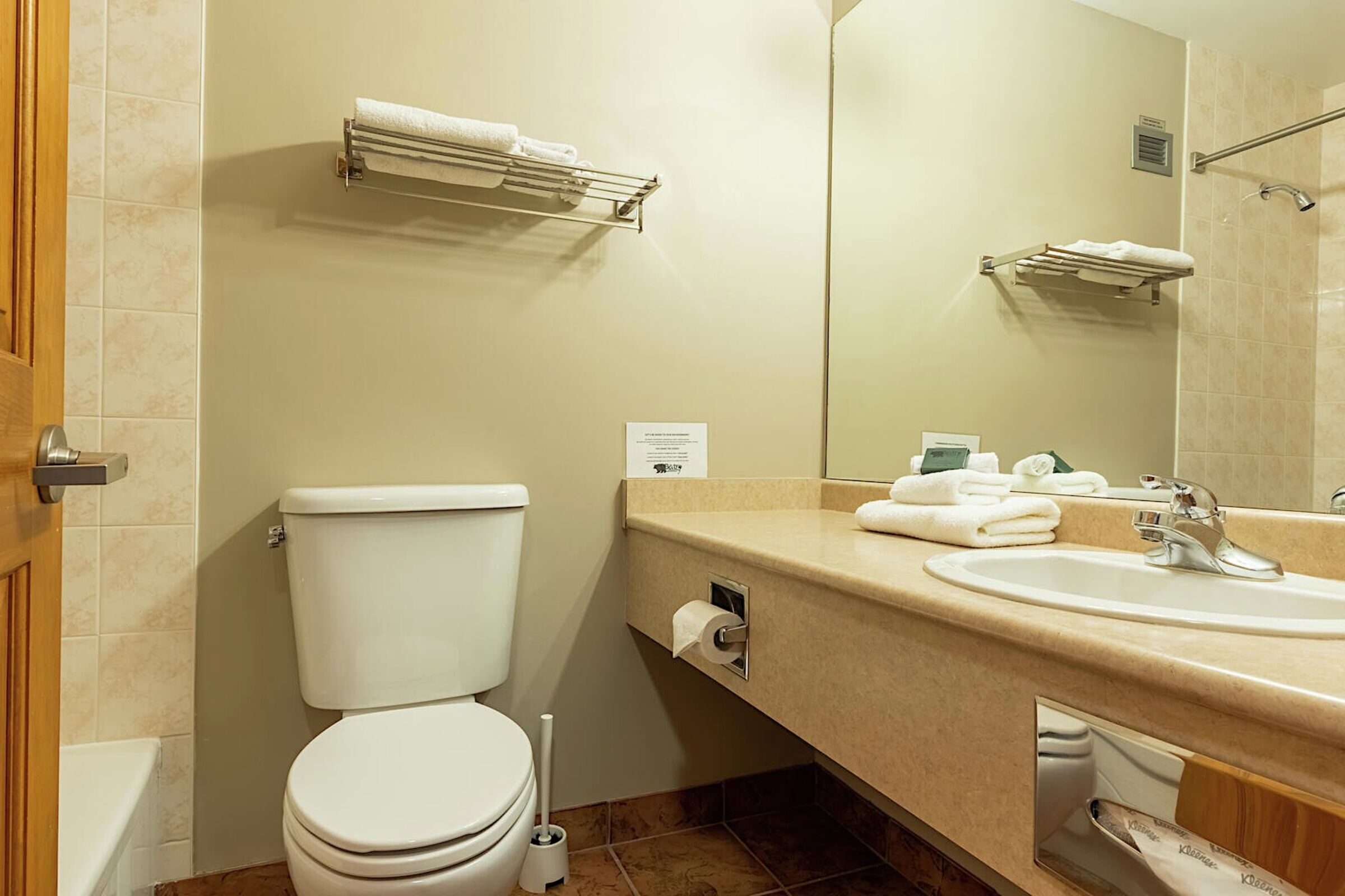 #156/158 - Bathroom