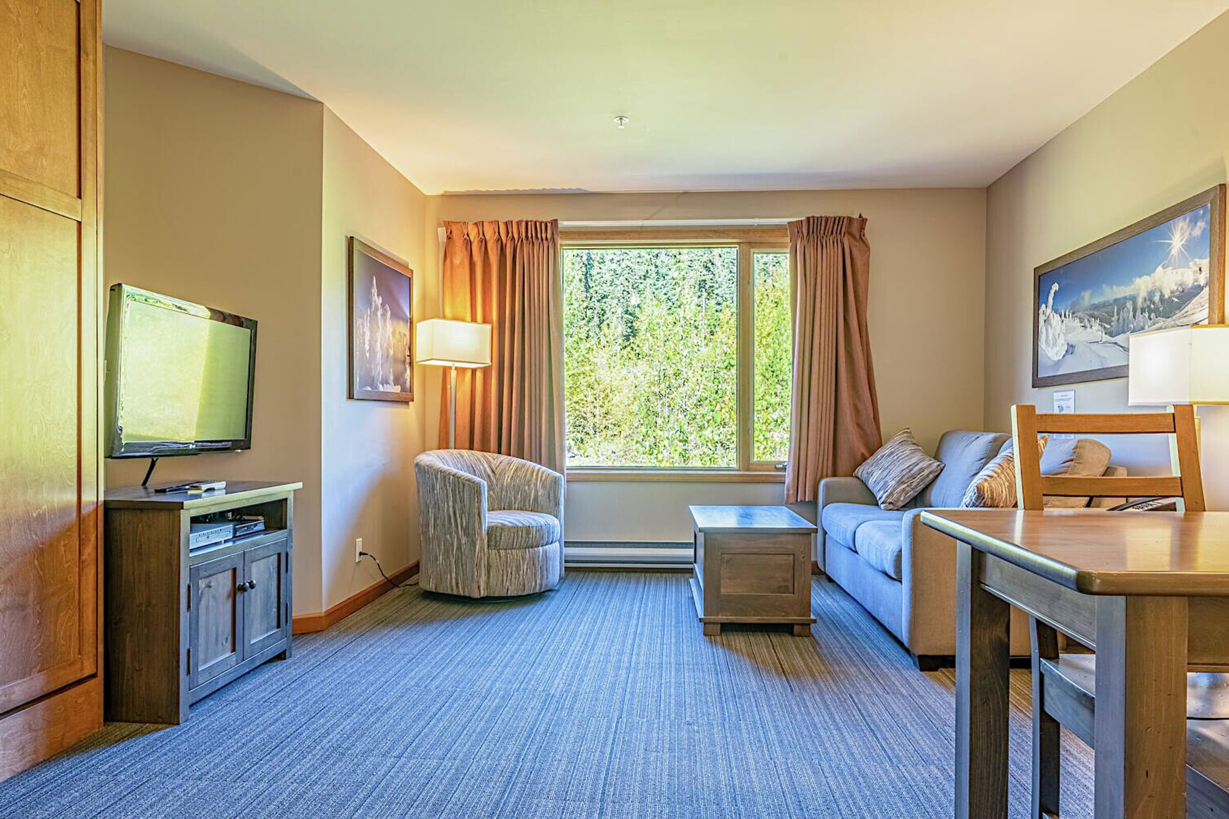 #303 - Studio Living Area