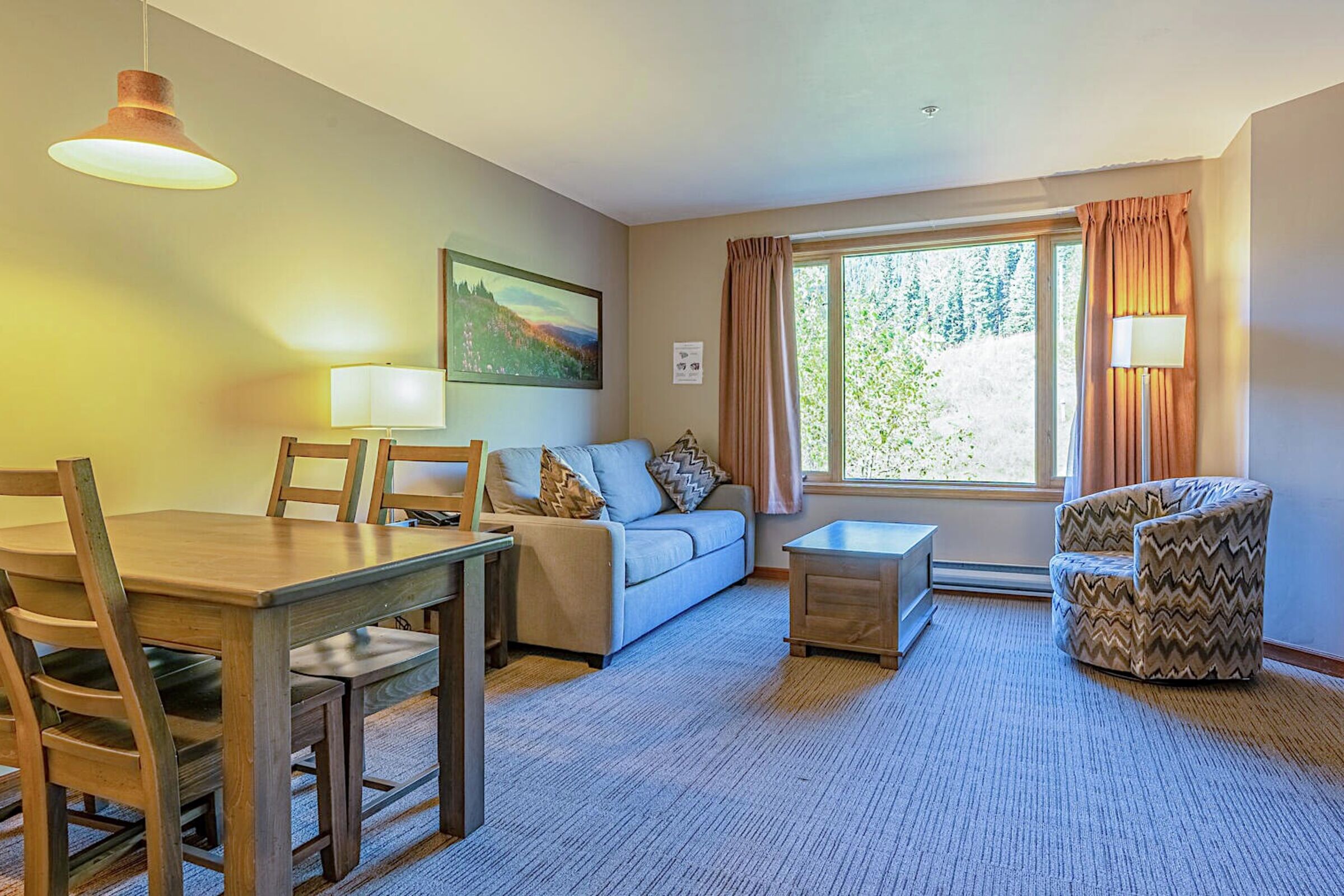 #217 - Studio Living Area