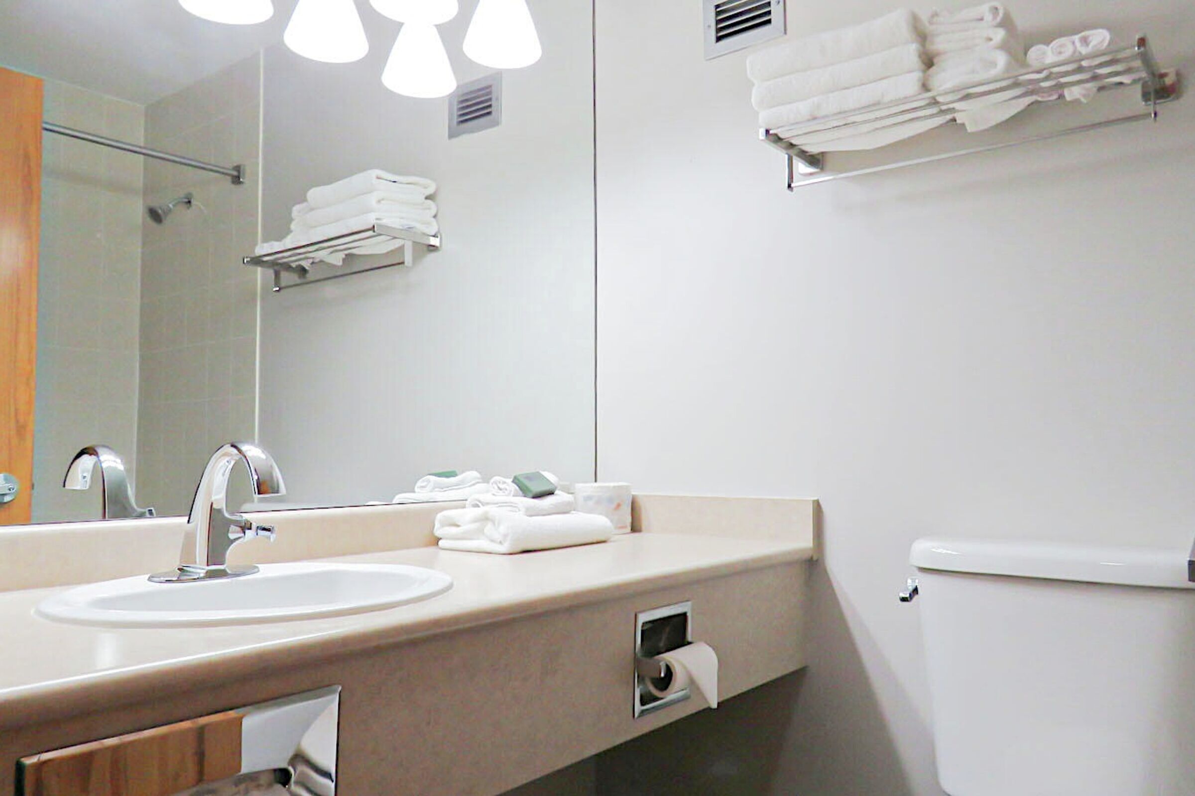 #115 - Studio Bathroom