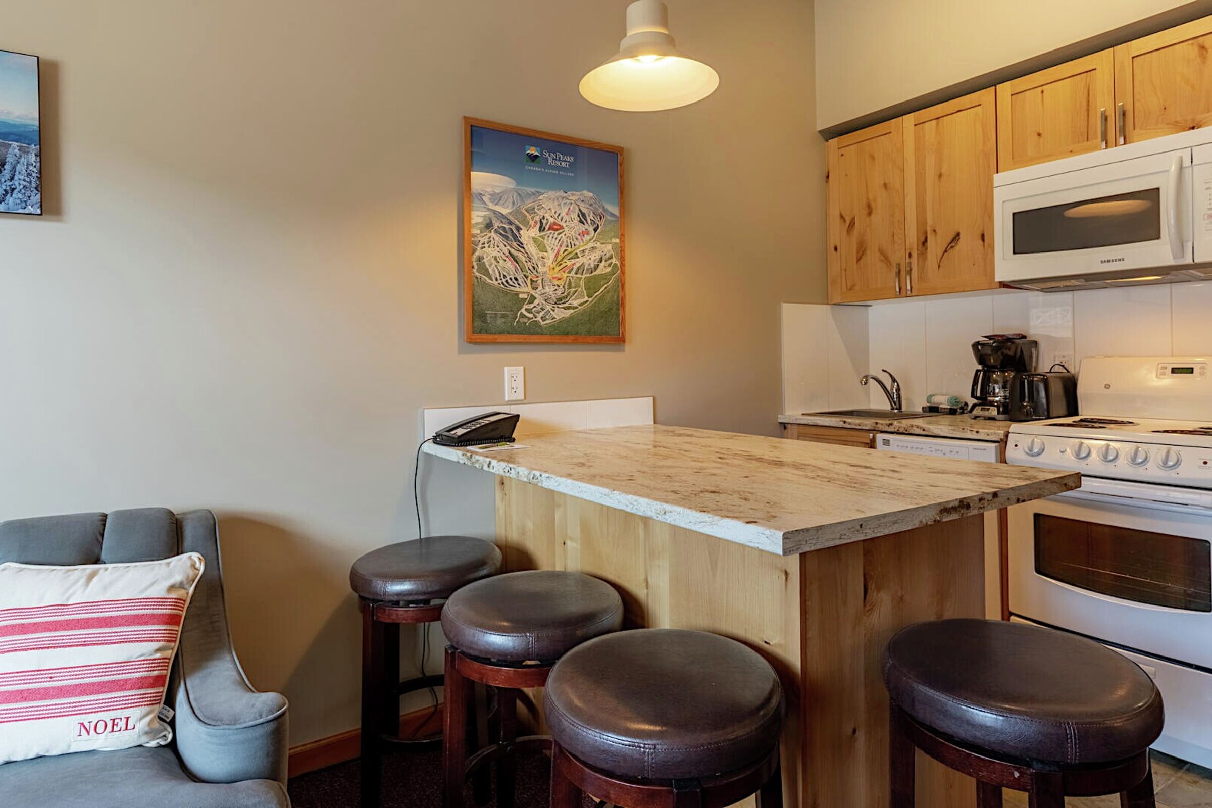 #106 - Studio Kitchen
