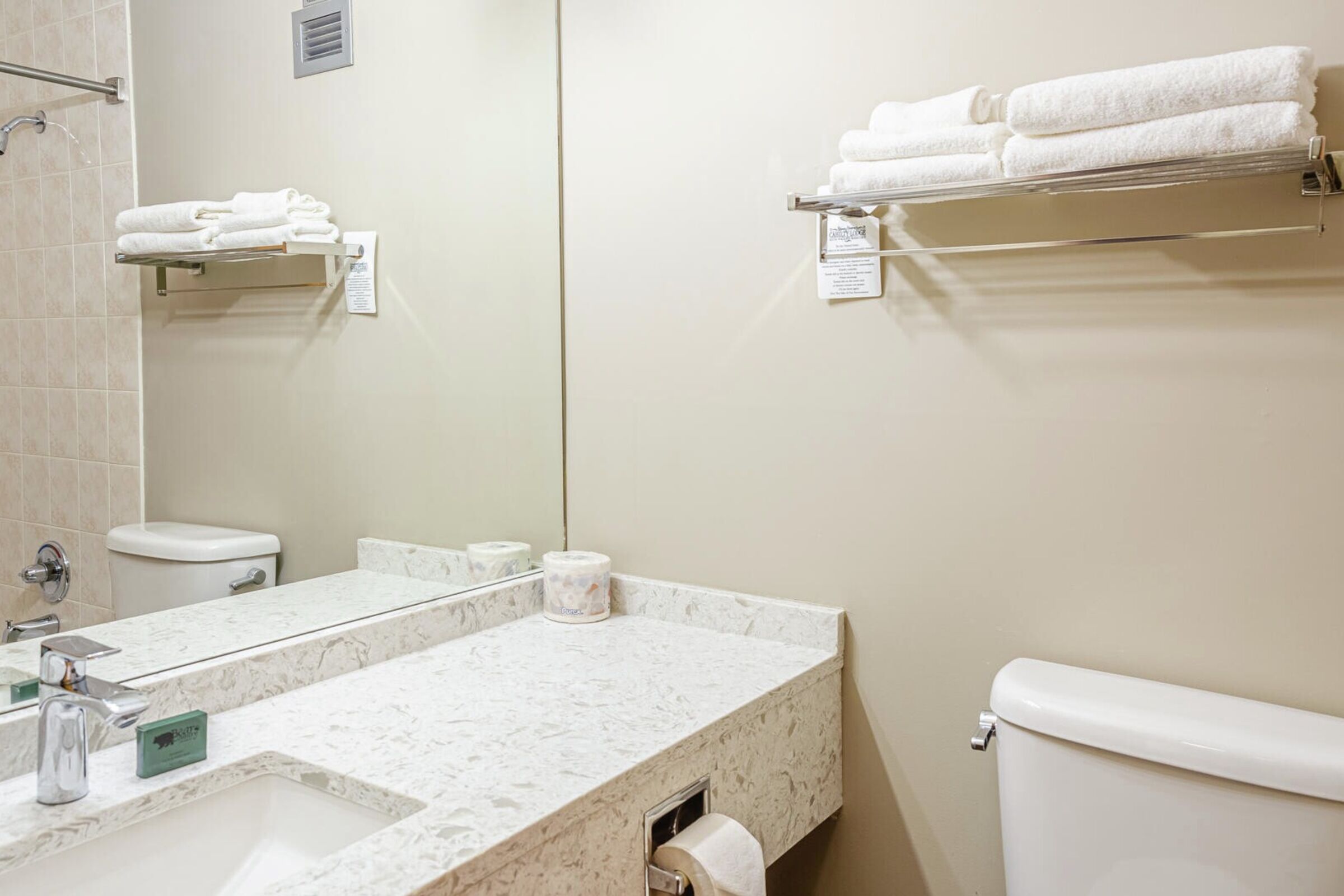 #152 - Studio Bathroom