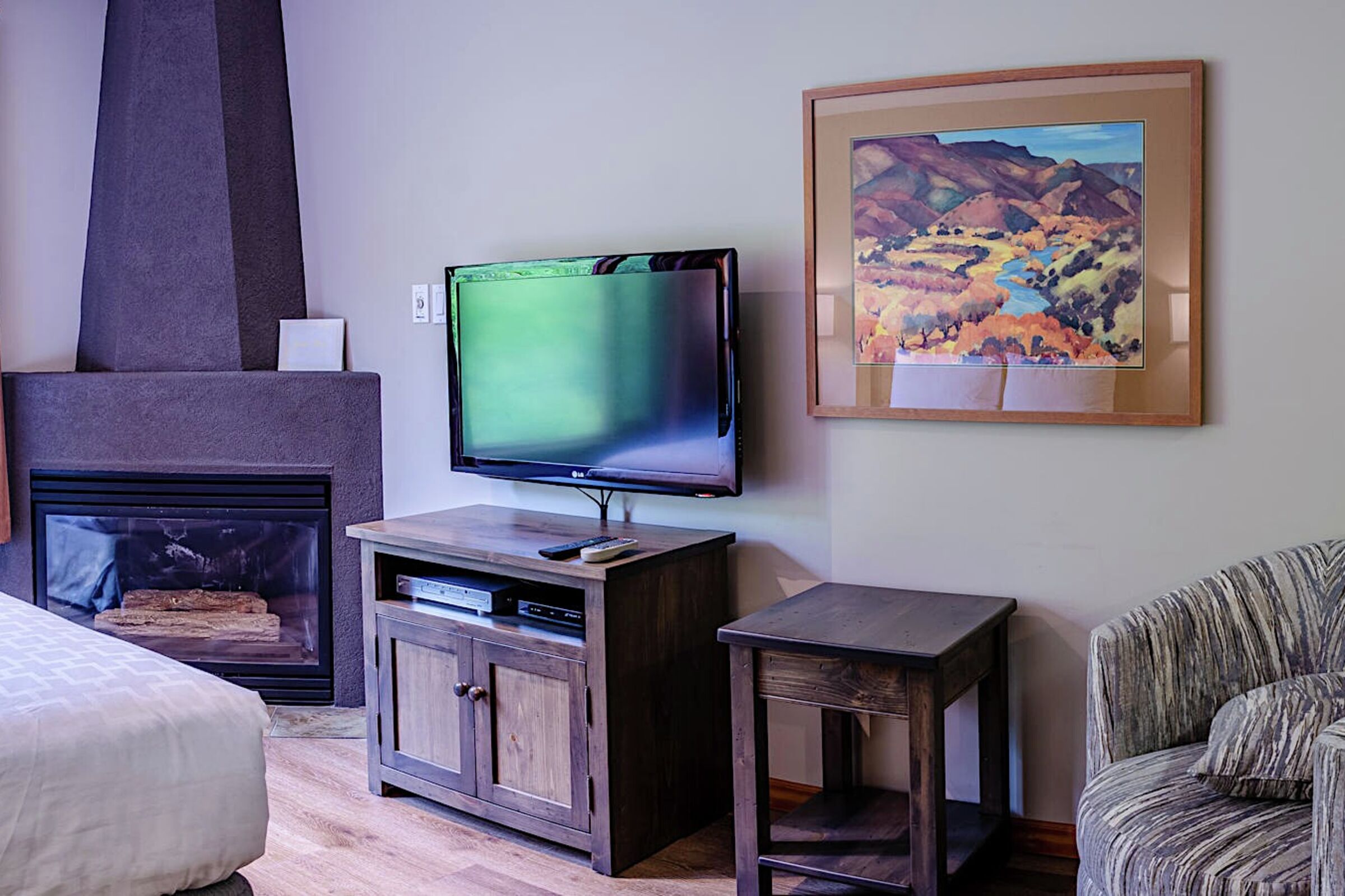 #237 - Studio Living Area