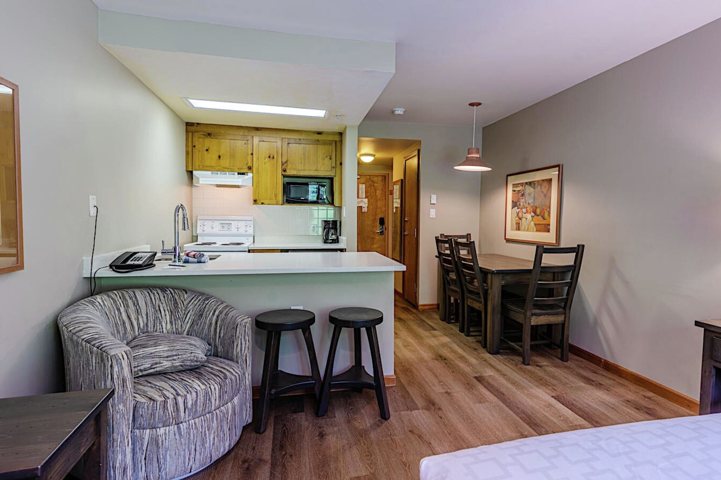 #237 - Studio Kitchen & Dining Area