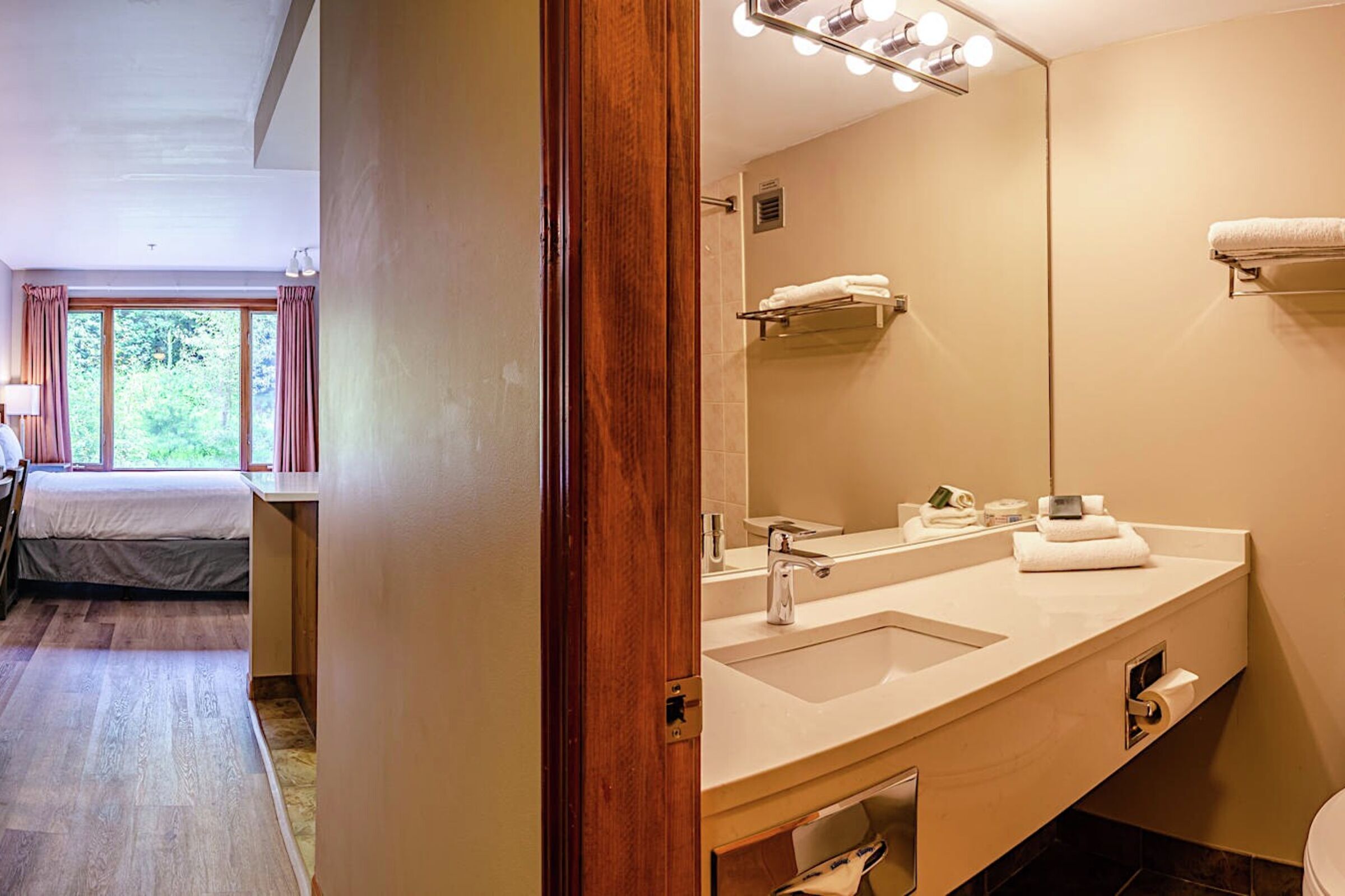 #237 - Studio Bathroom