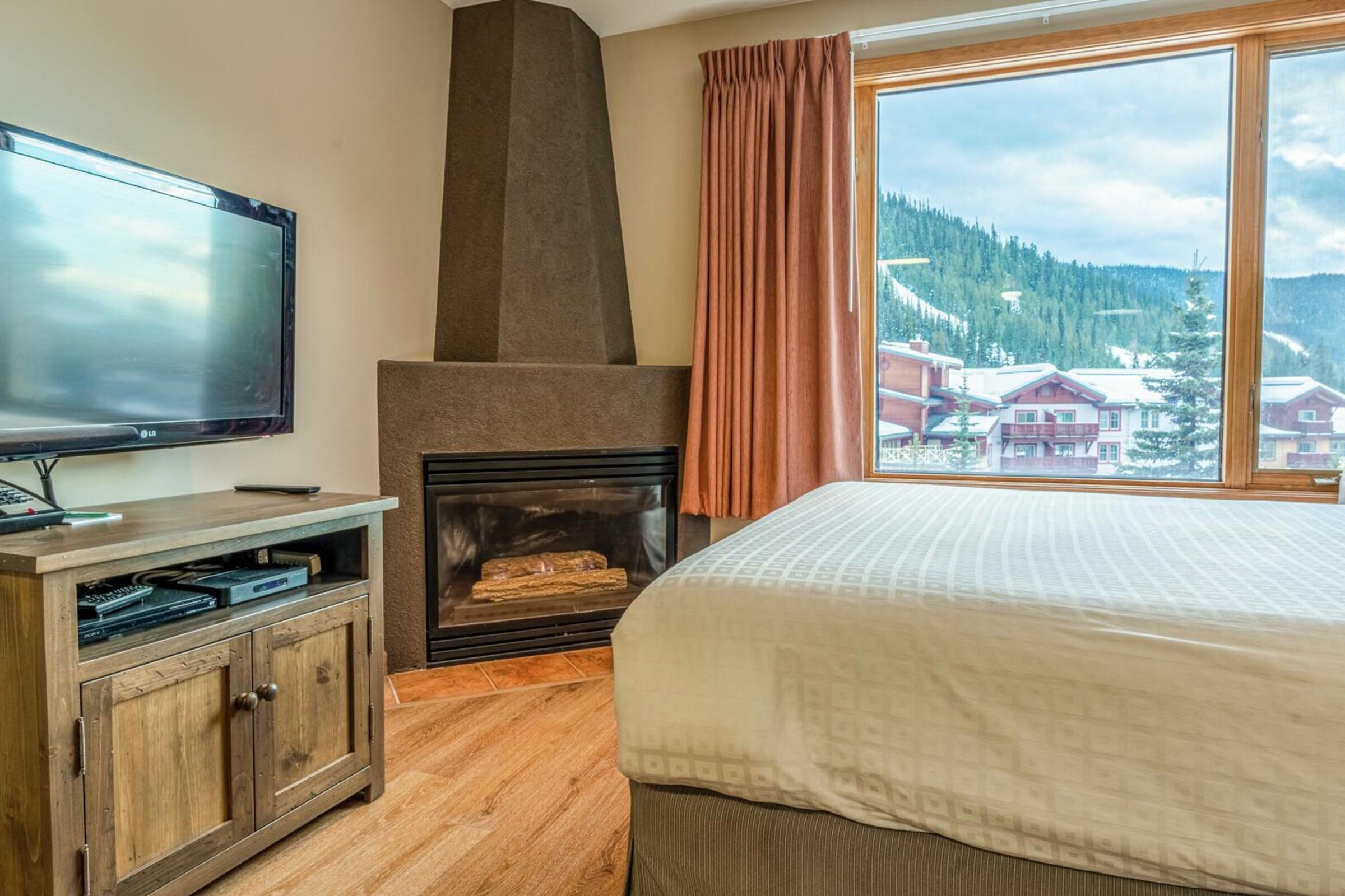 #340 - Studio Sleeping Area