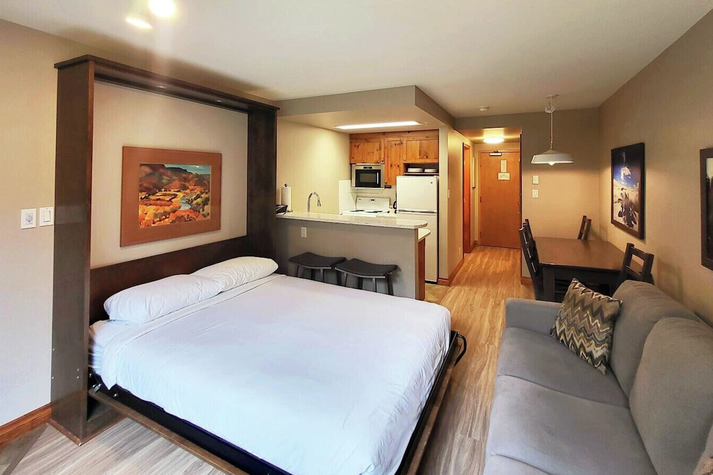 #347 - Studio Sleeping Area