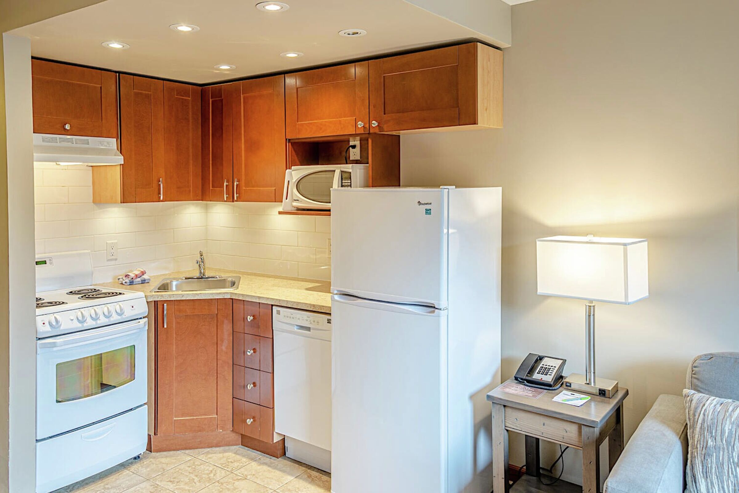 #322 - Studio Kitchen