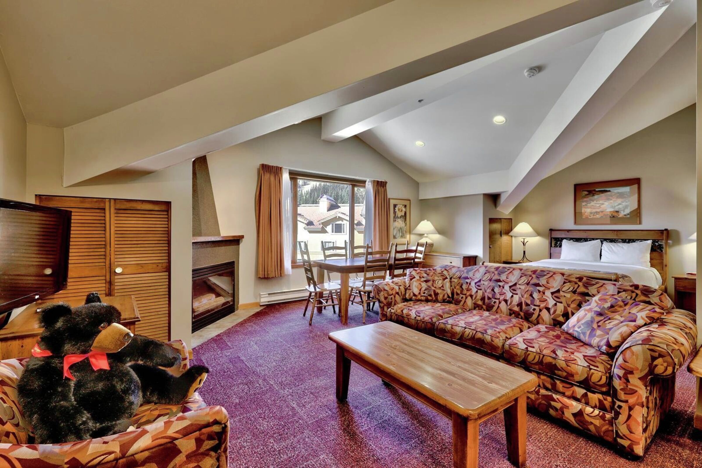 #460 - Living Room