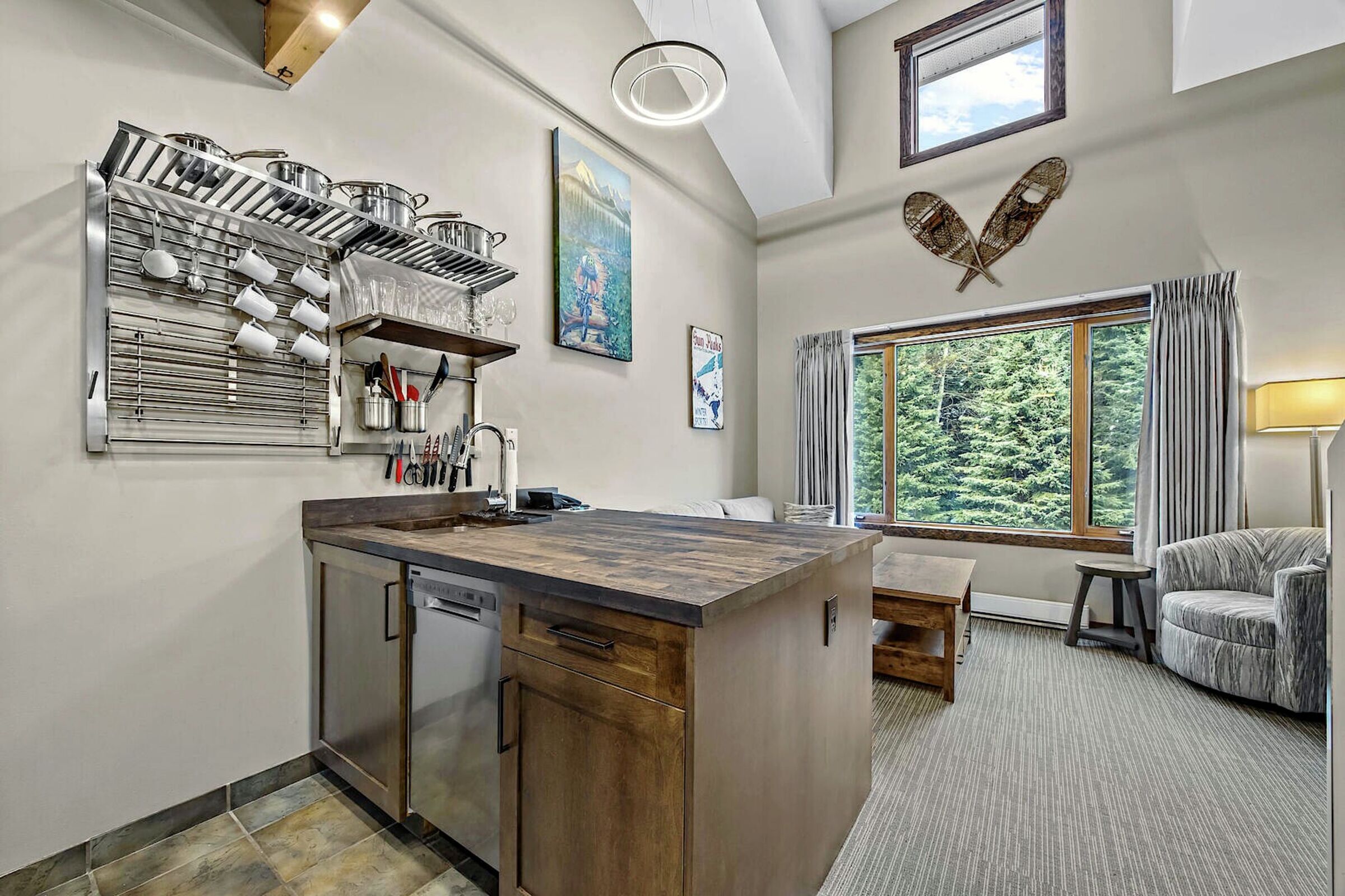 Kitchen & Living Area