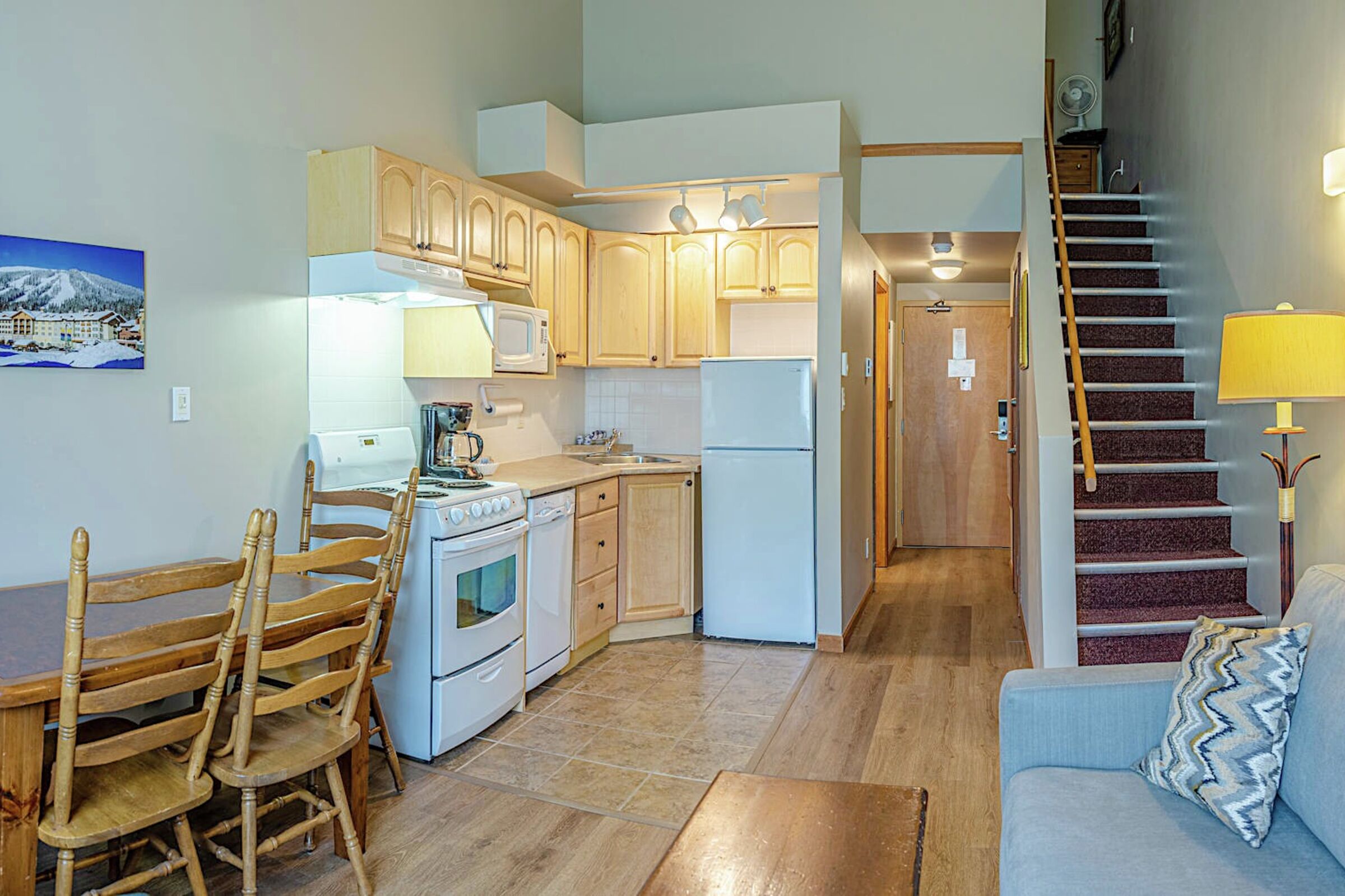 #427 - Studio Kitchen
