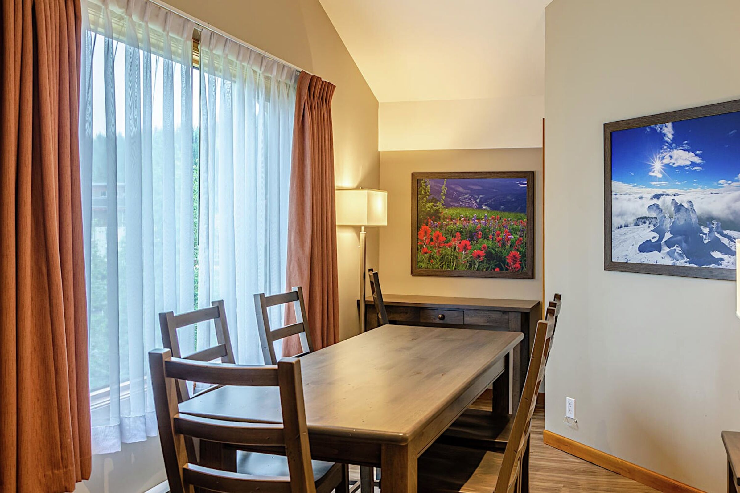 #457 - Dining Room