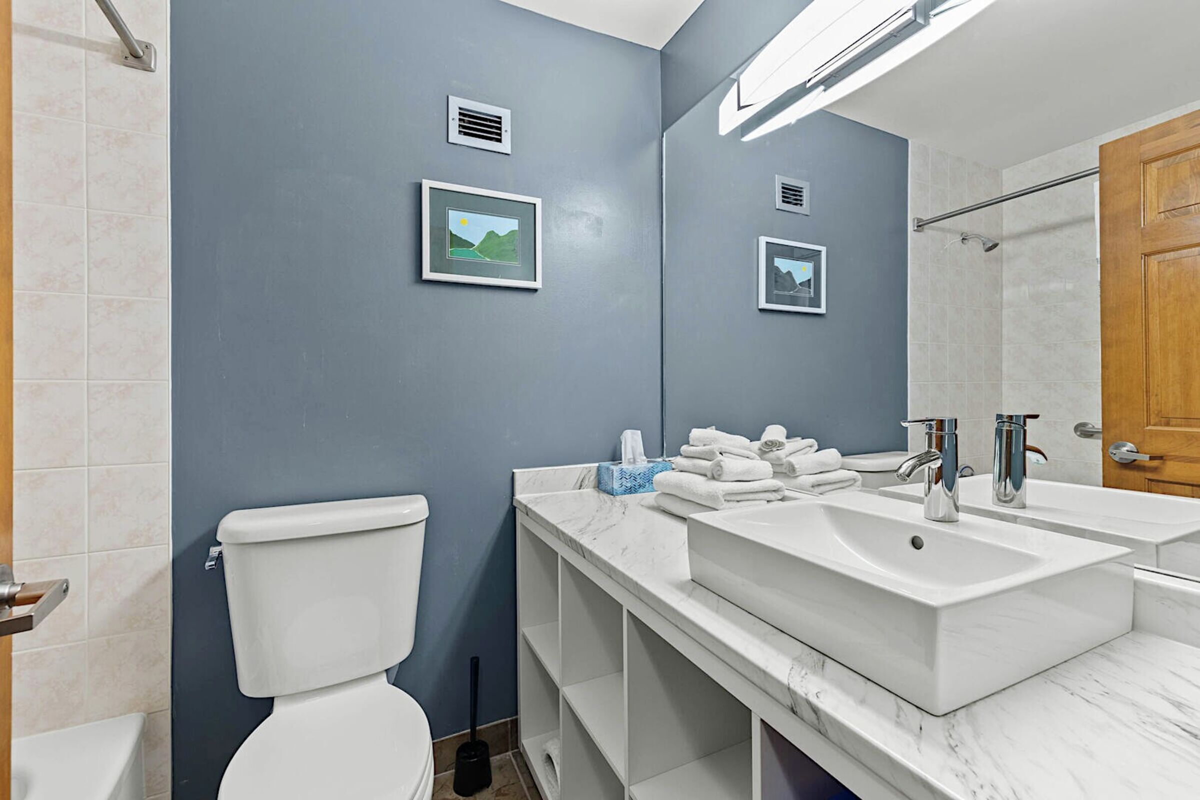 #159/161 - Bathroom