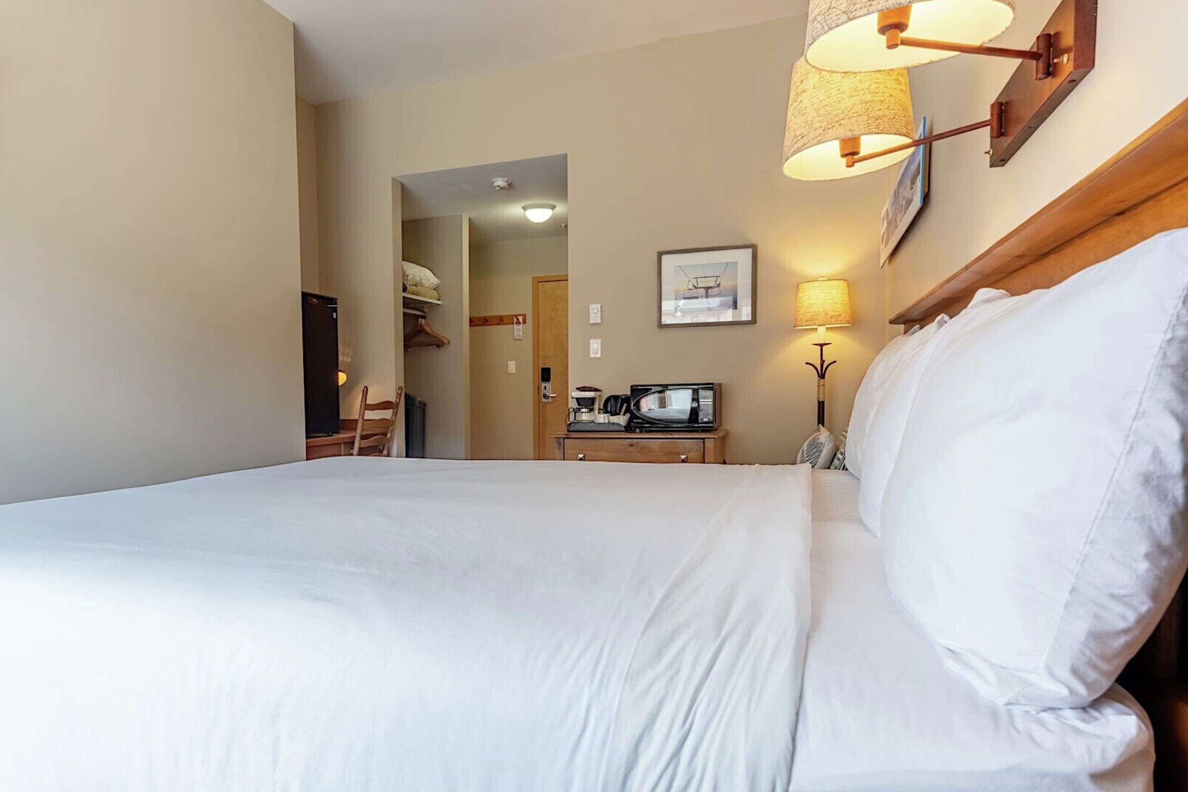 #108 - Hotel Room