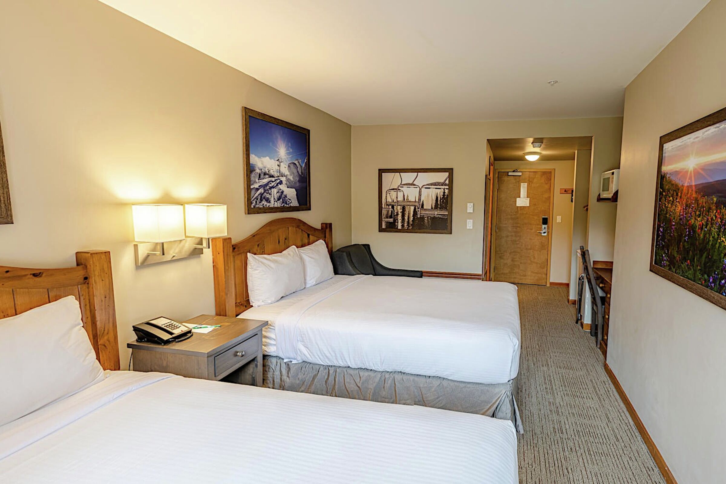 #320 - Hotel Room