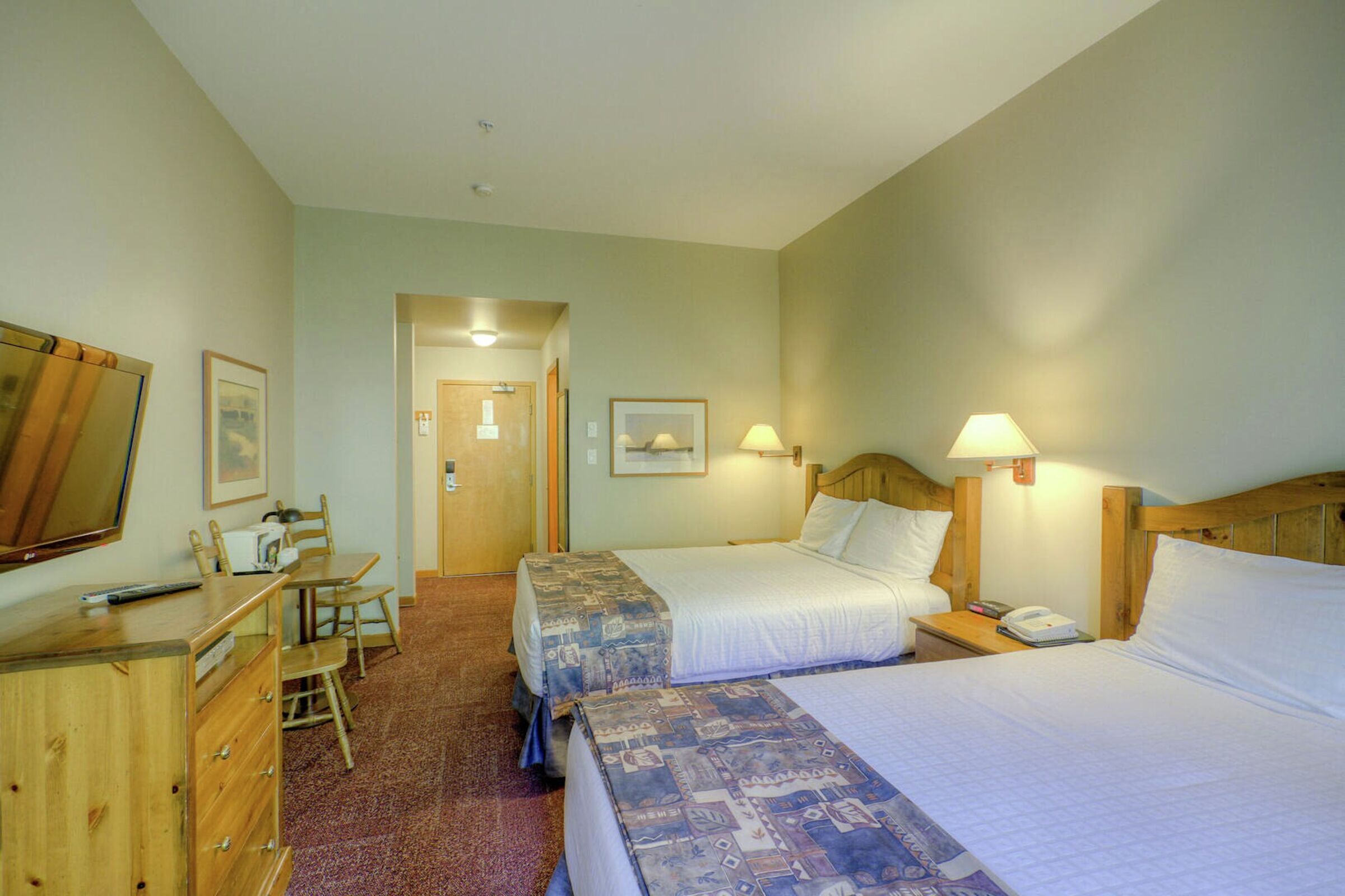 #221 - Hotel Room
