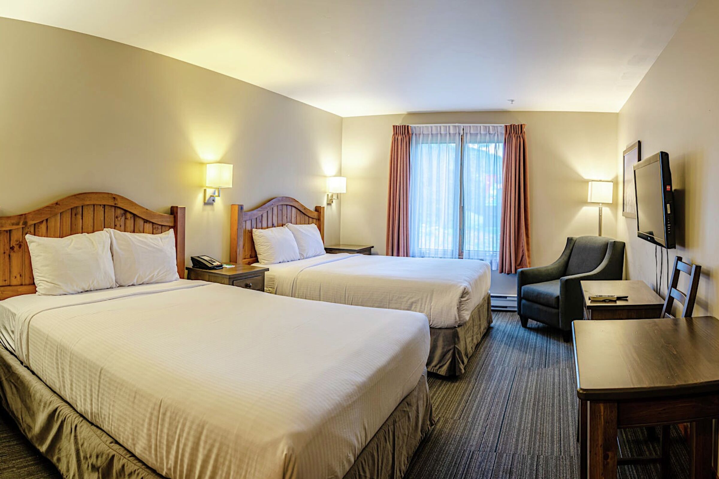 #255 - Hotel Room