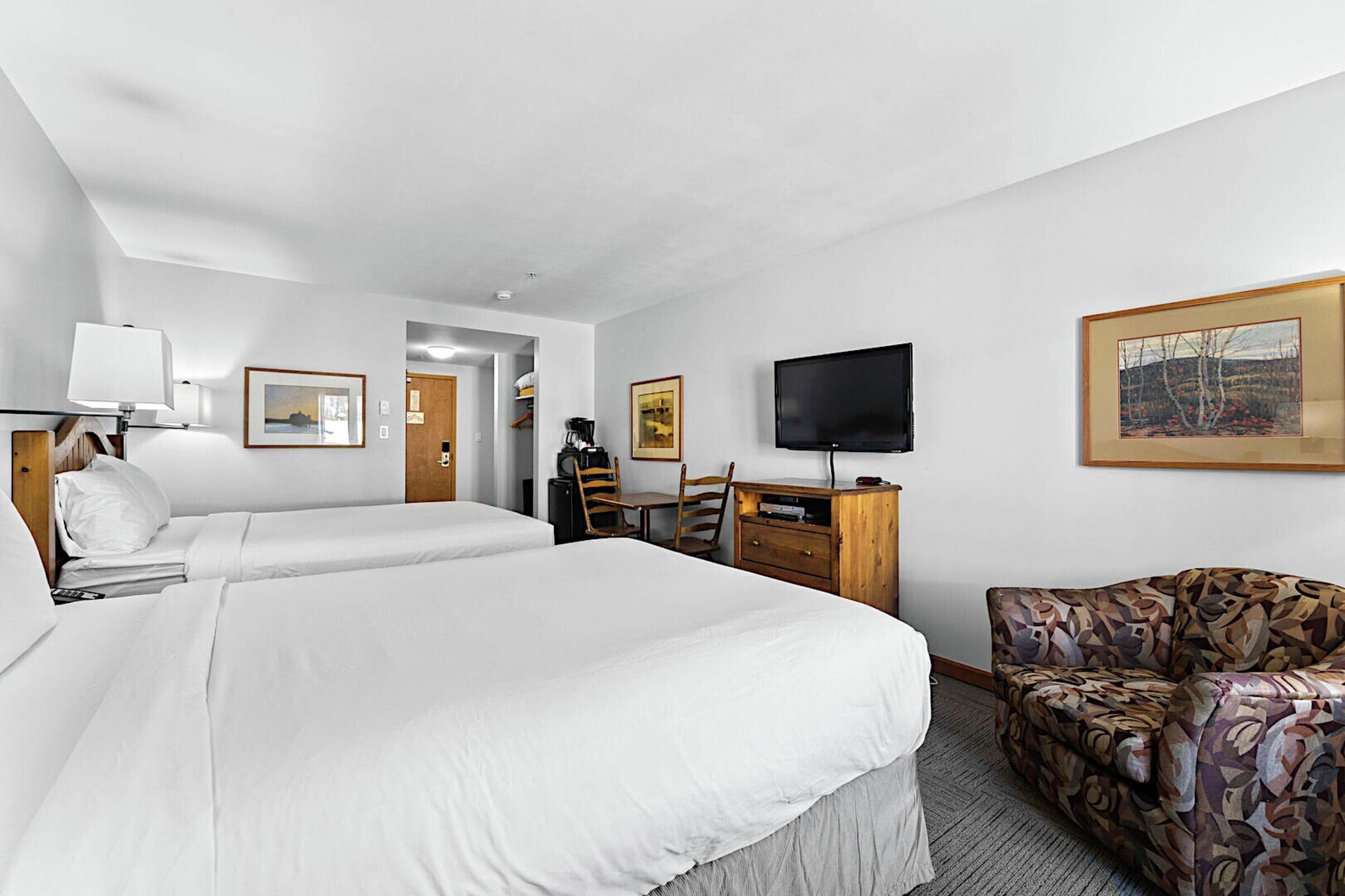 #356 - Hotel Room