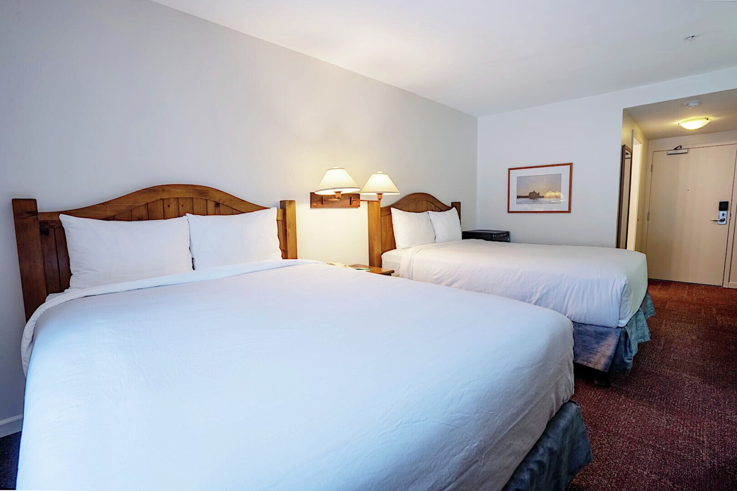 #211 - Hotel Room