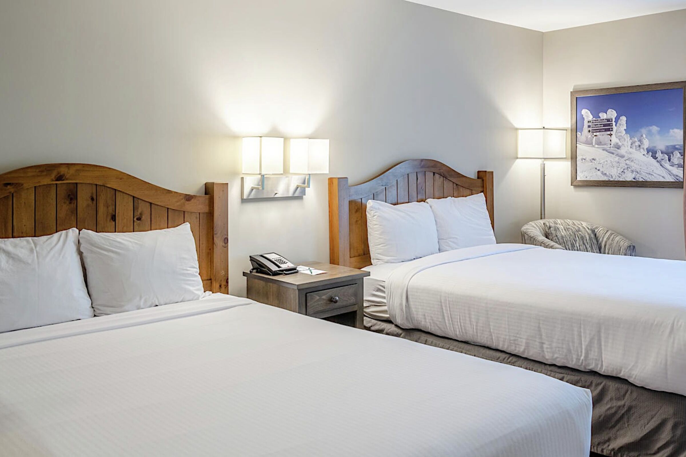 #325 - Hotel Room