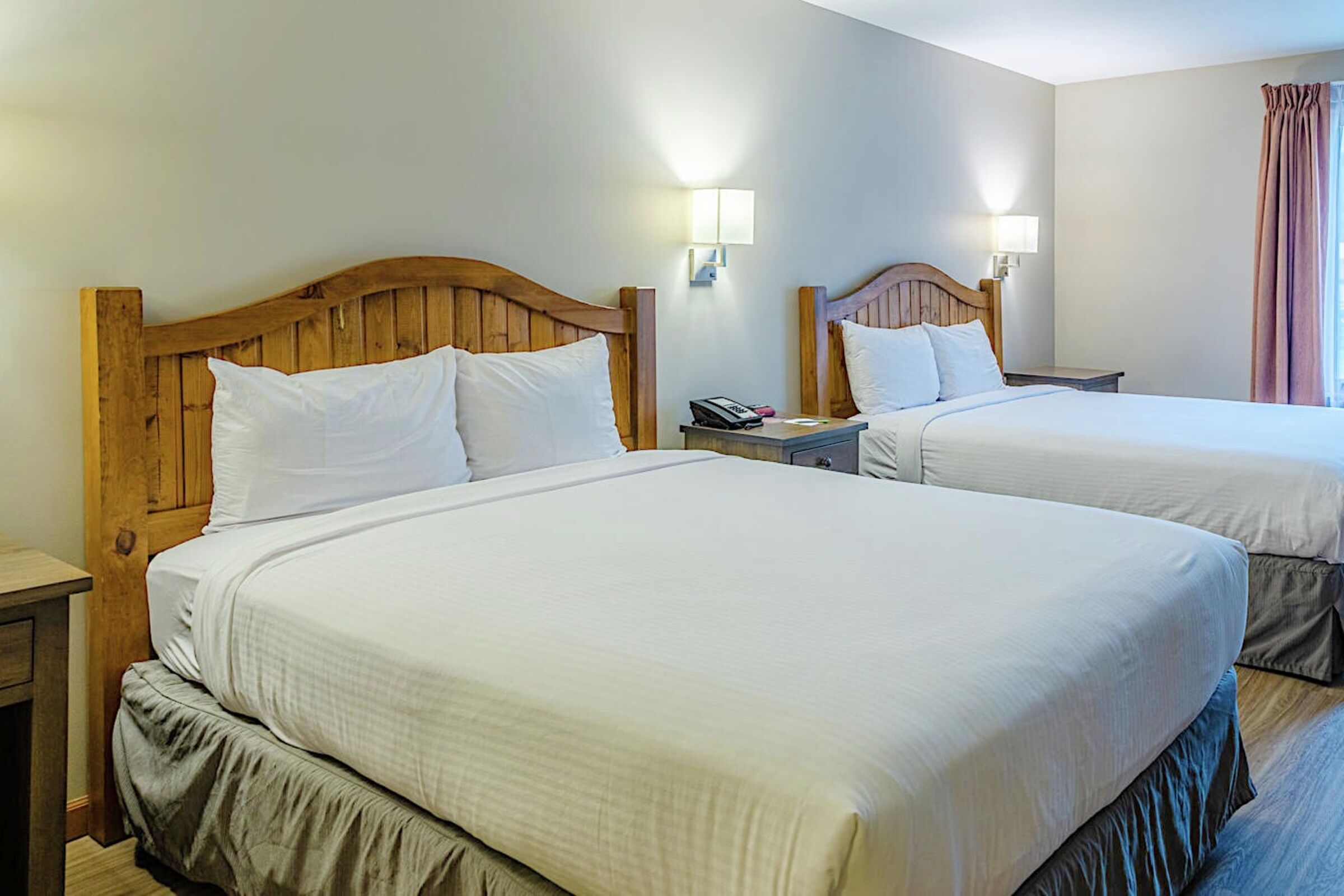 #362 - Hotel Room