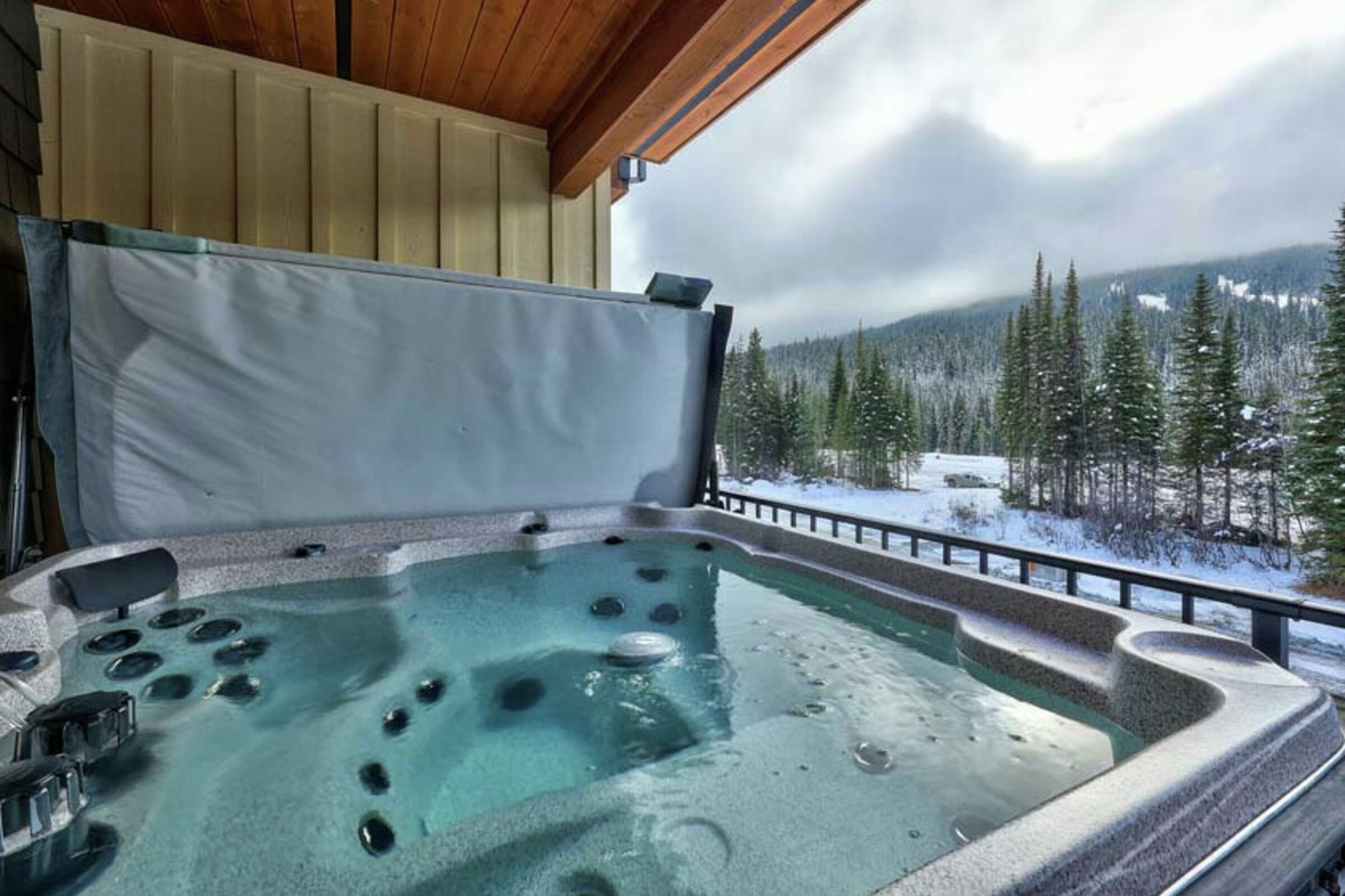 Outdoor Hot Tub